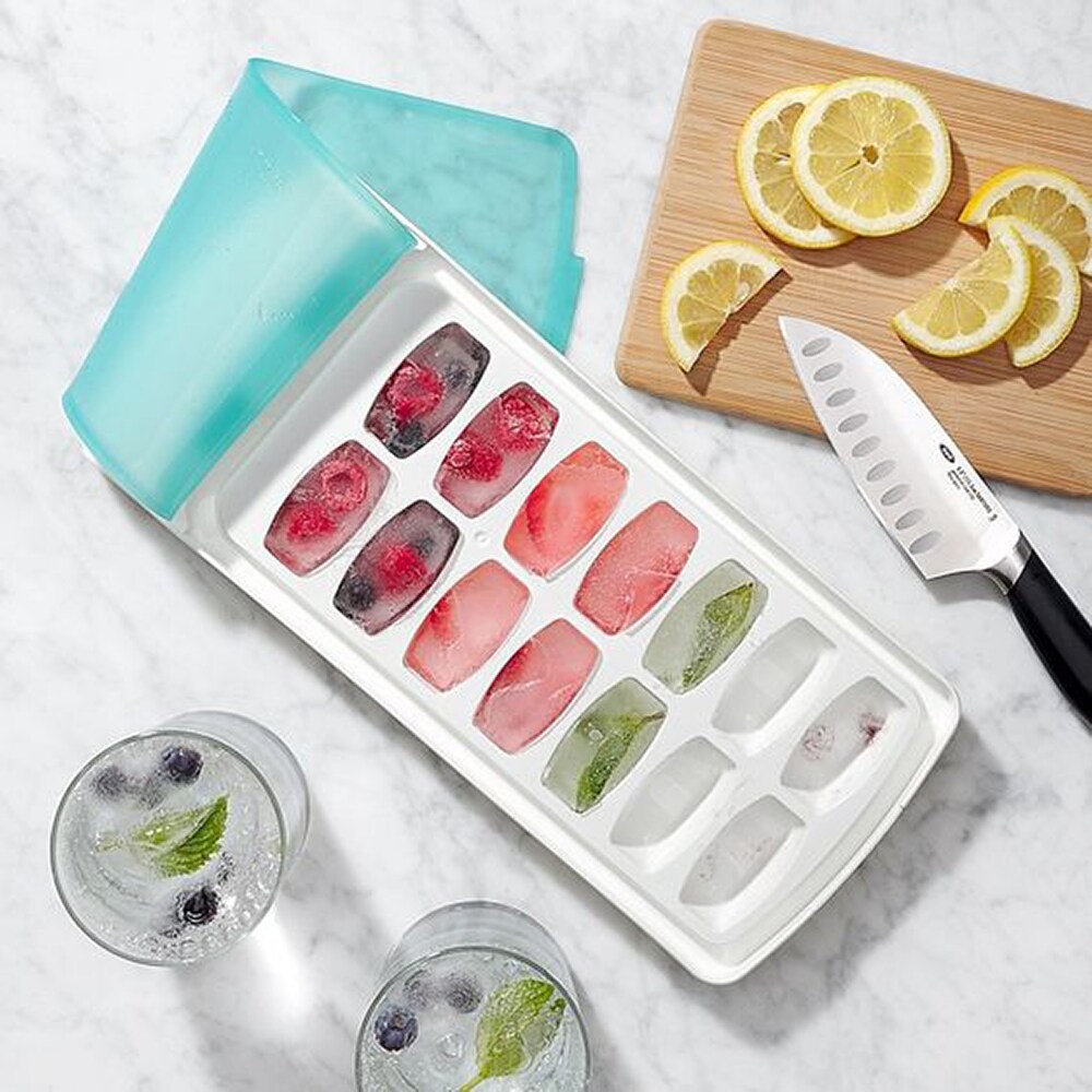 Mi Casa E-Z Grip Ice Cube Tray - White Plastic Barware & Accessories -  Stackable, Dishwasher Safe - Innovative Rounded Shape - Easy Cube Release  in the Barware & Accessories department at