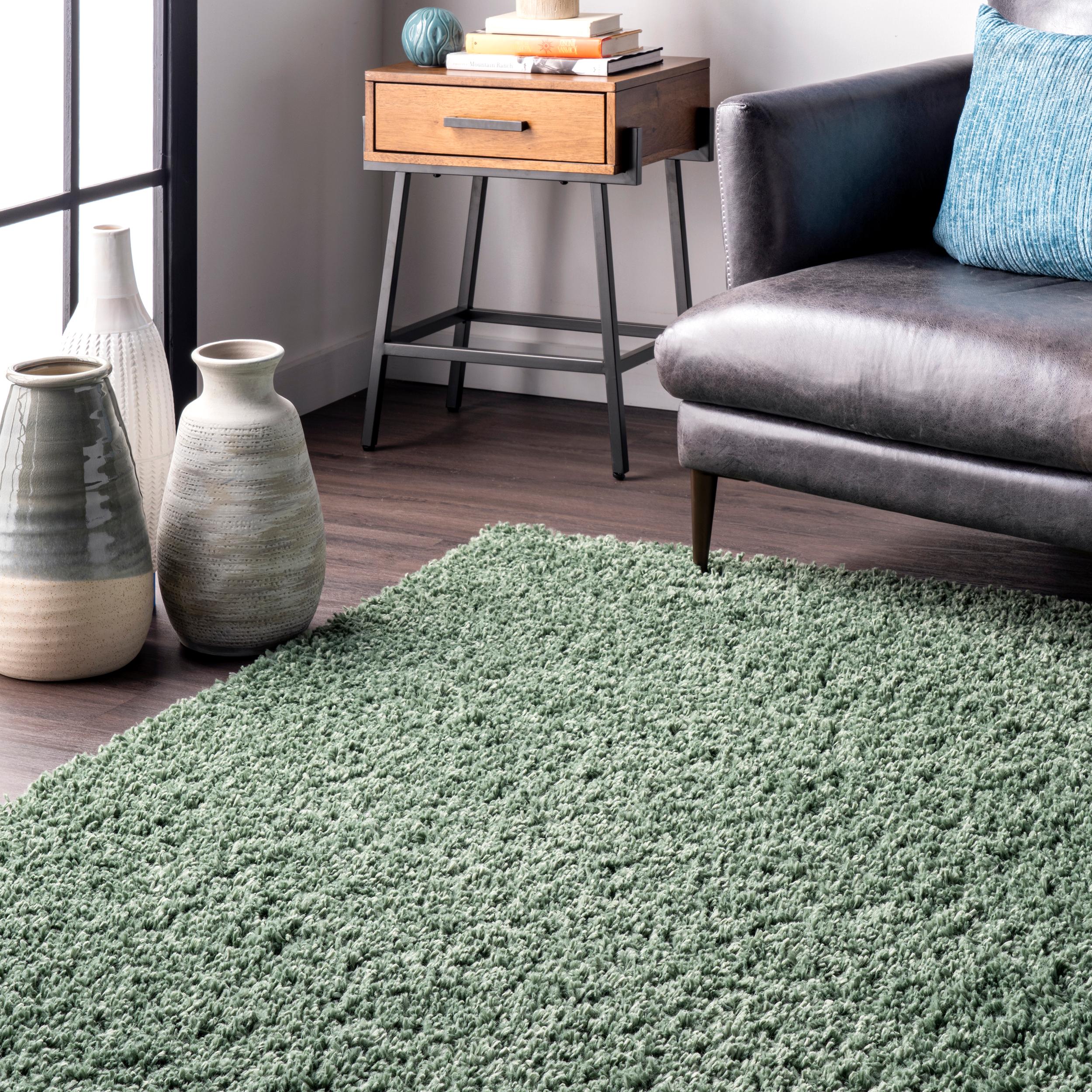 Kara Green Round 6' Thick Shag Synthetic Area Rug