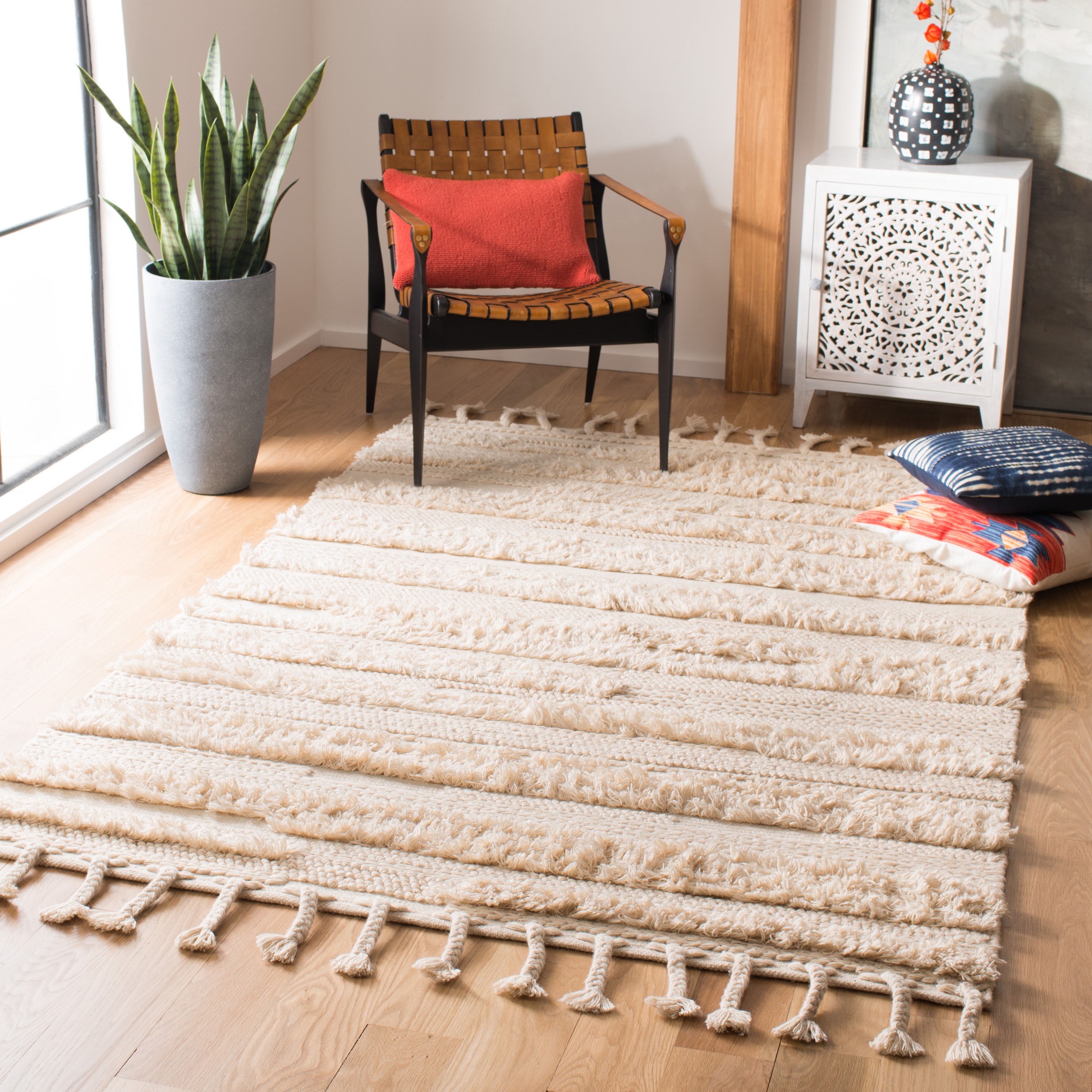 Safavieh CSB450A-4 Casablanca Borga 4 x 6 (ft) Wool Beige Rectangular Indoor Stripe Moroccan Area rug