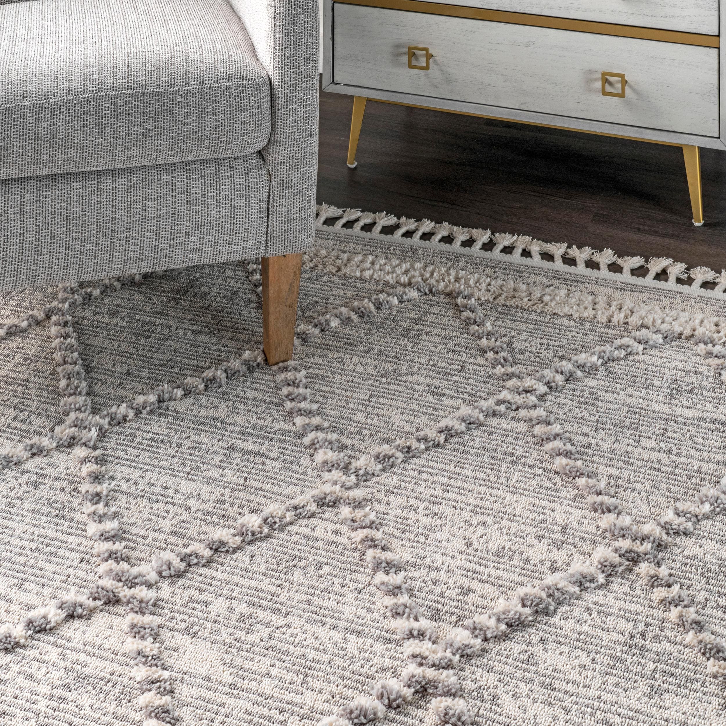 Reversible Gray Braided 25" Synthetic Easy-Care Runner Rug