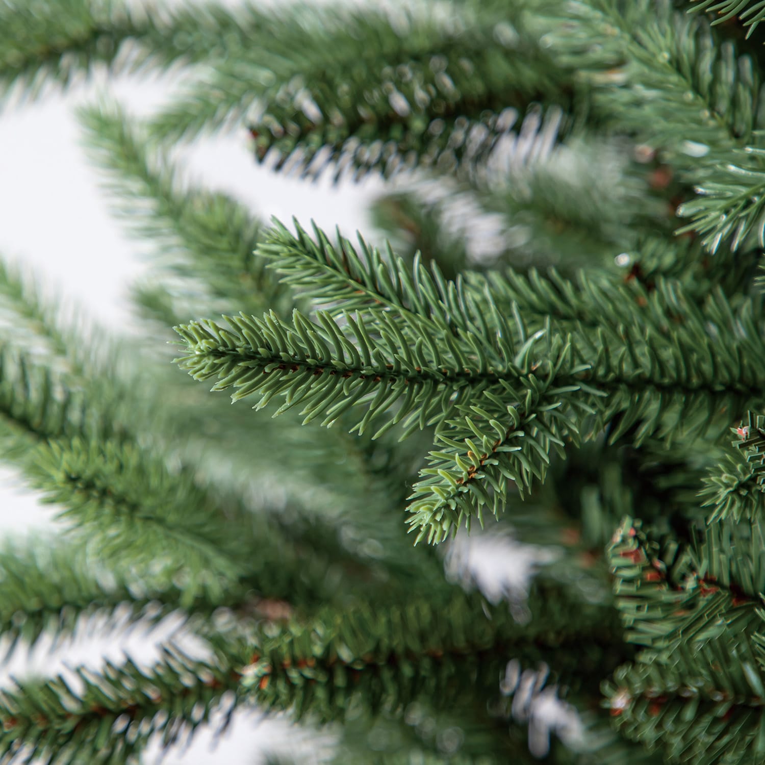 Holiday Tree with Wire Branches – The Cottage Store