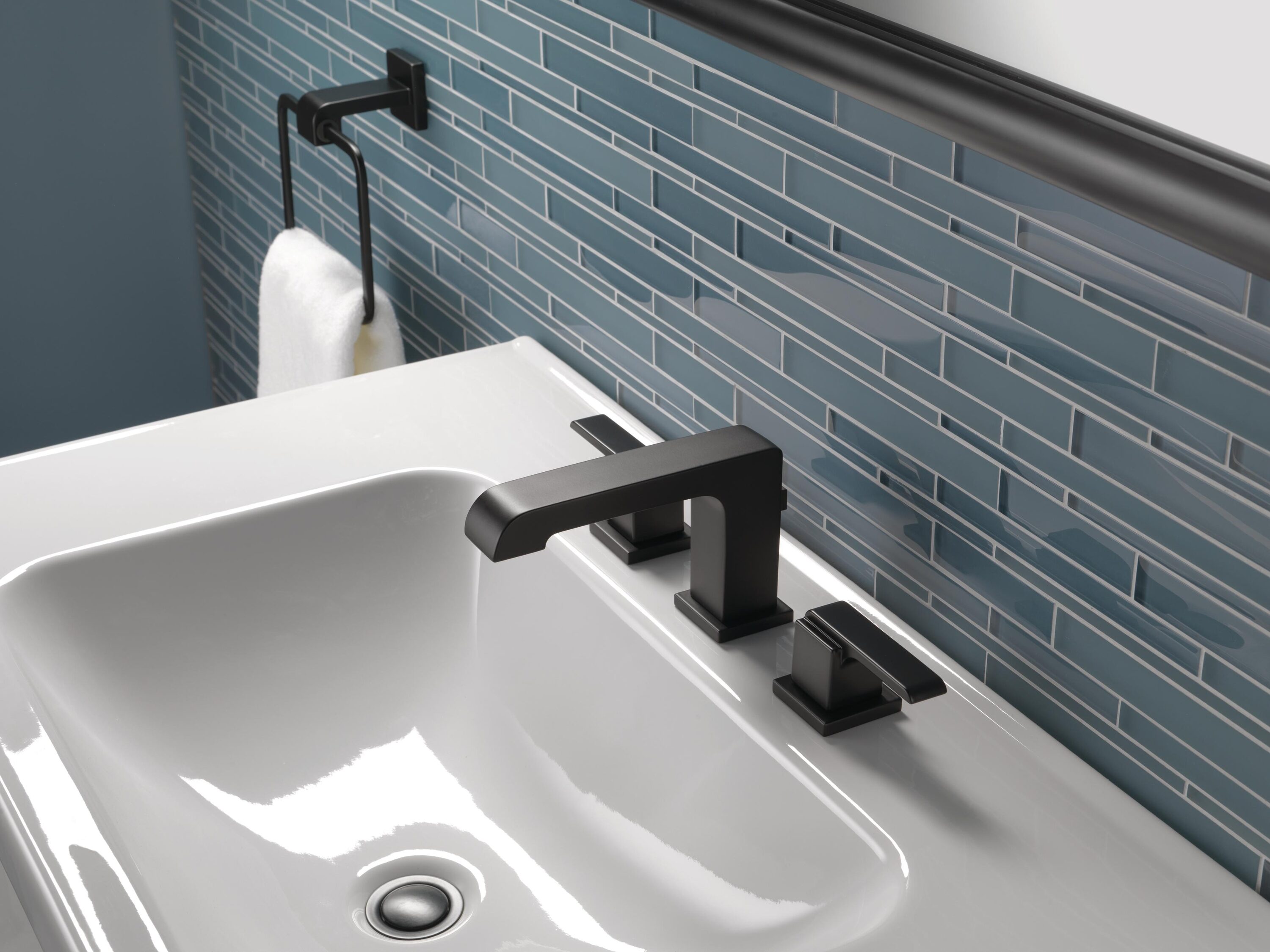 Delta 3567-BLMPU-DST Lavatory-Faucets - View #8