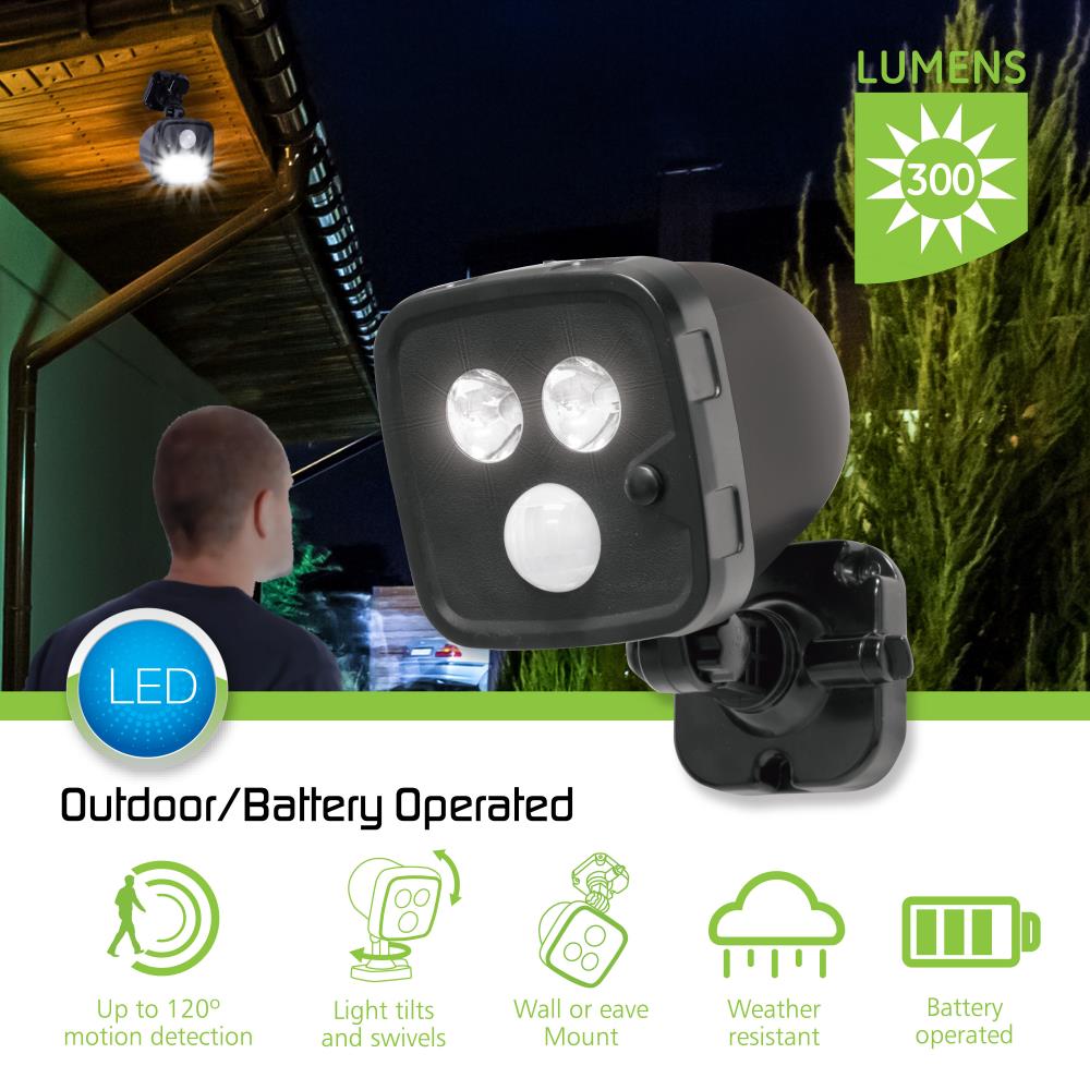Energizer 400-Lumen 8.4-Watt Black Battery-operated LED Spot Light Motion  Sensor in the Spot  Flood Lights department at