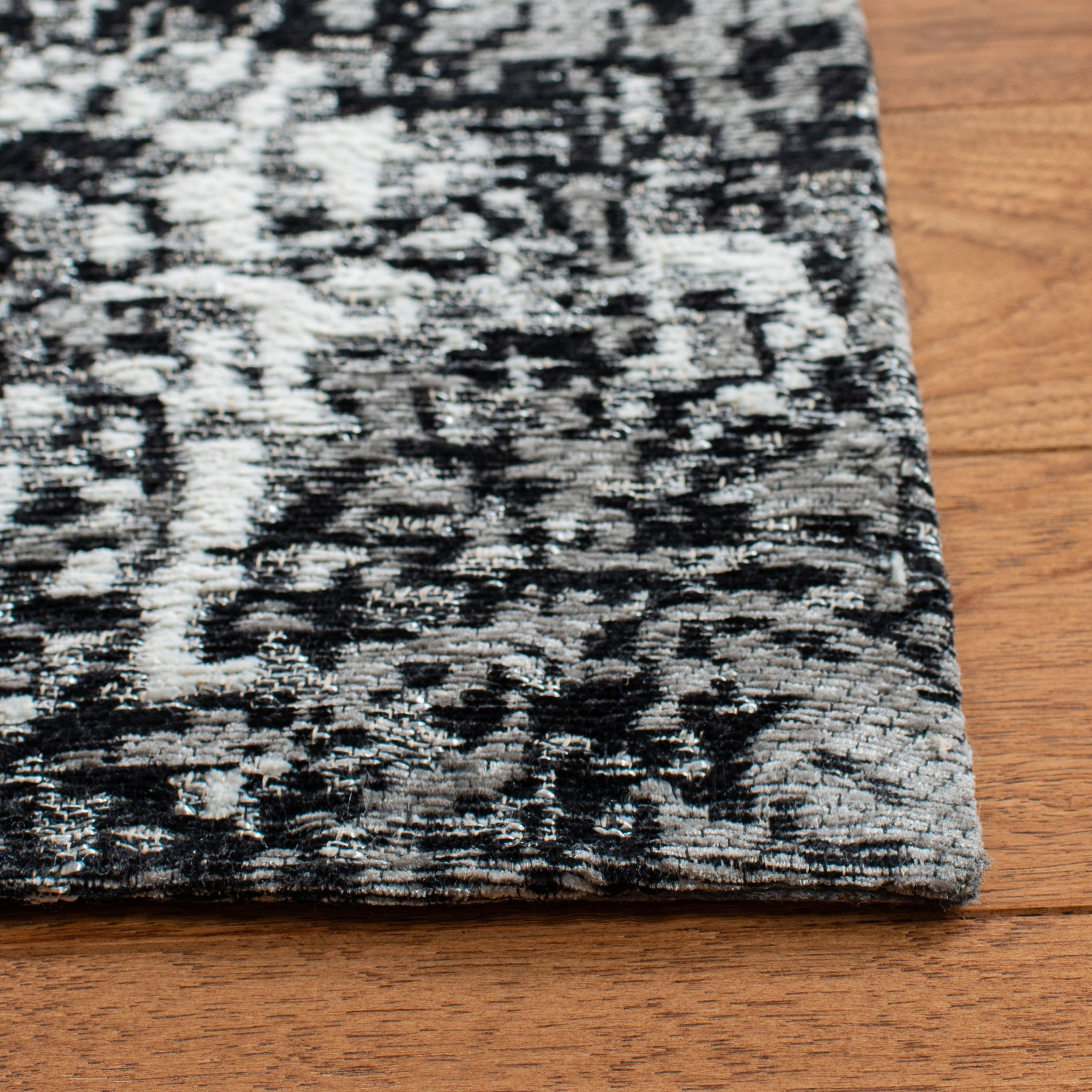 Safavieh CLV703F-28 rugs - View #3
