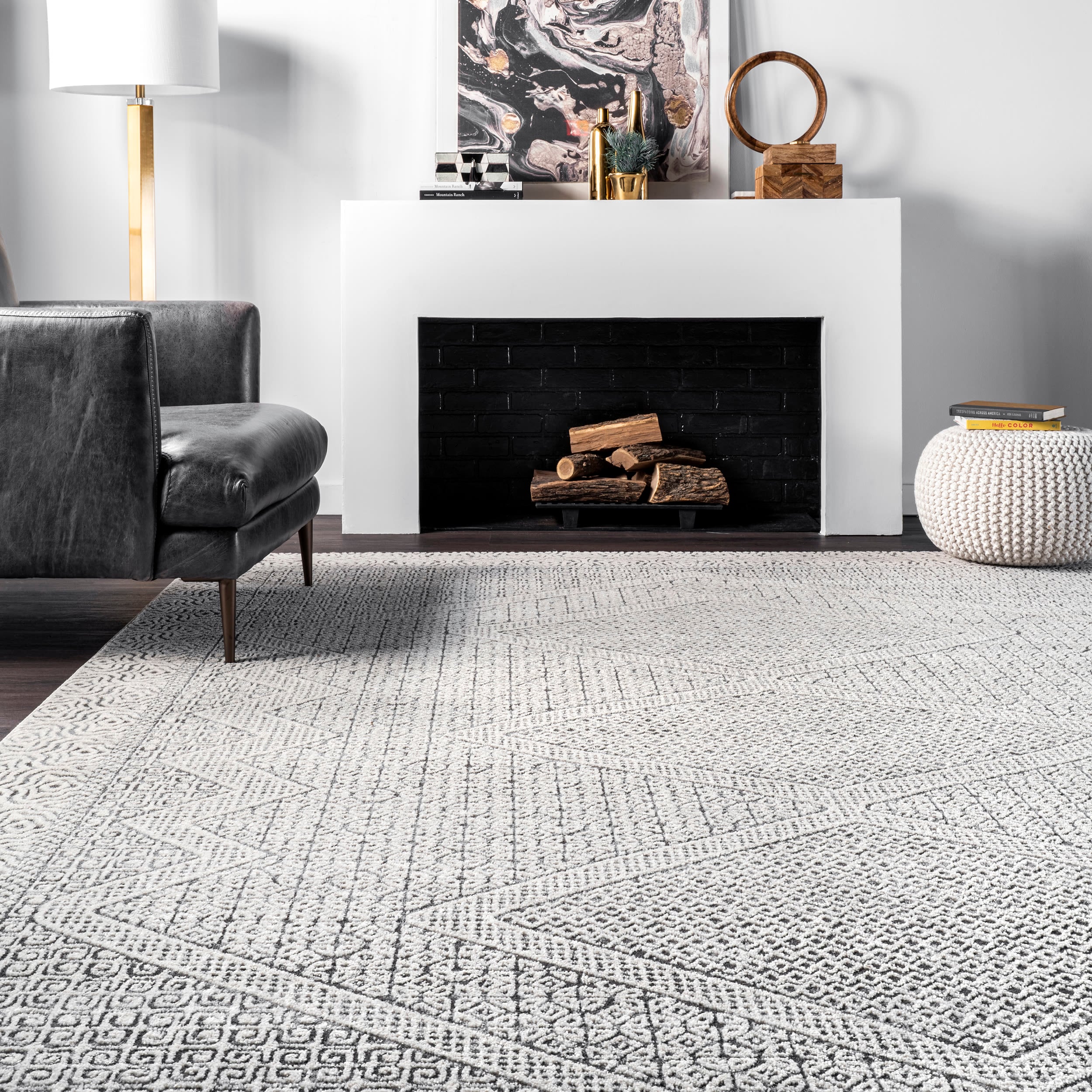 Gray Geometric Synthetic Moroccan Area Rug, 6' 7" x 9'