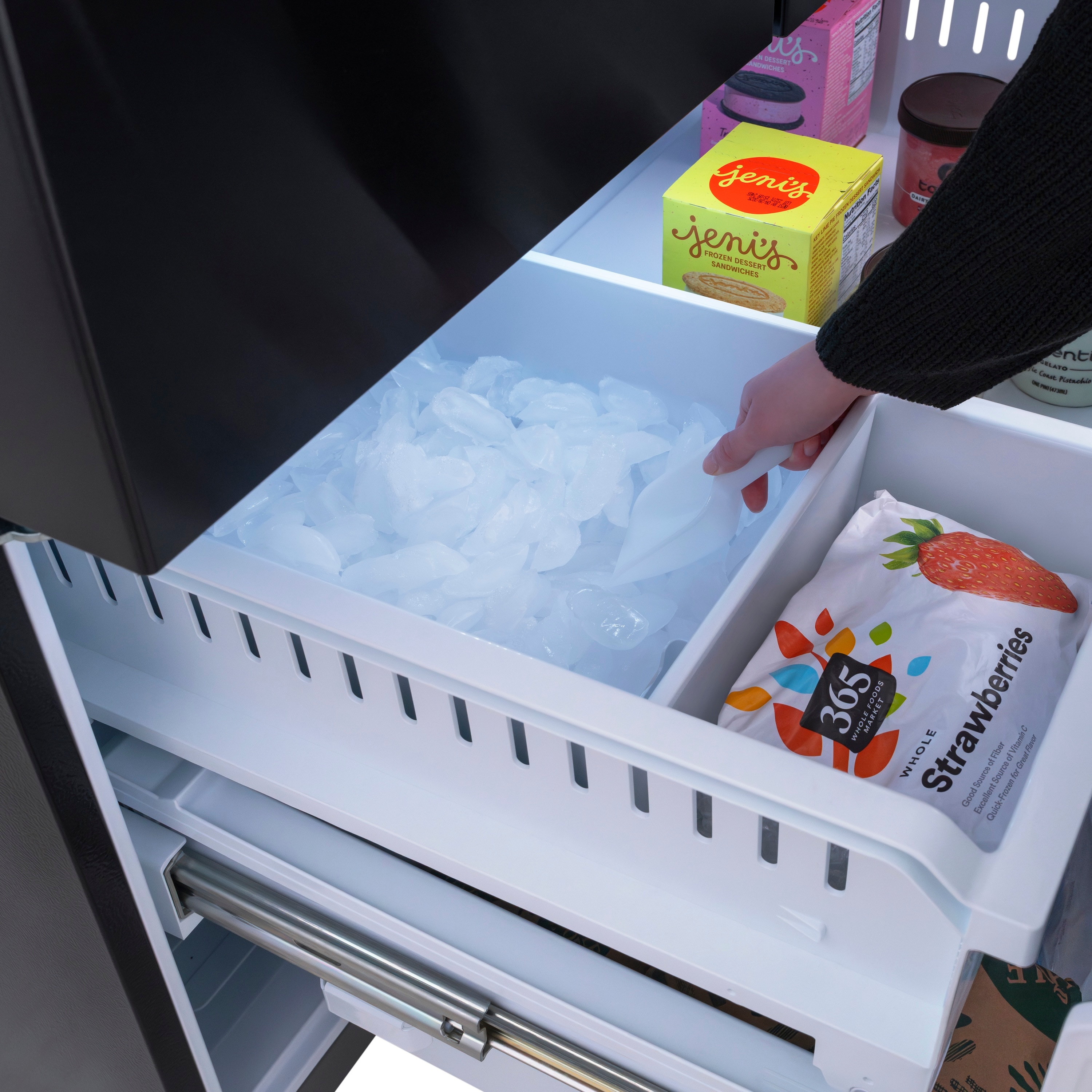 ZLINE KITCHEN & BATH RSM-W-36-BS French-Door-Refrigerators - View #19