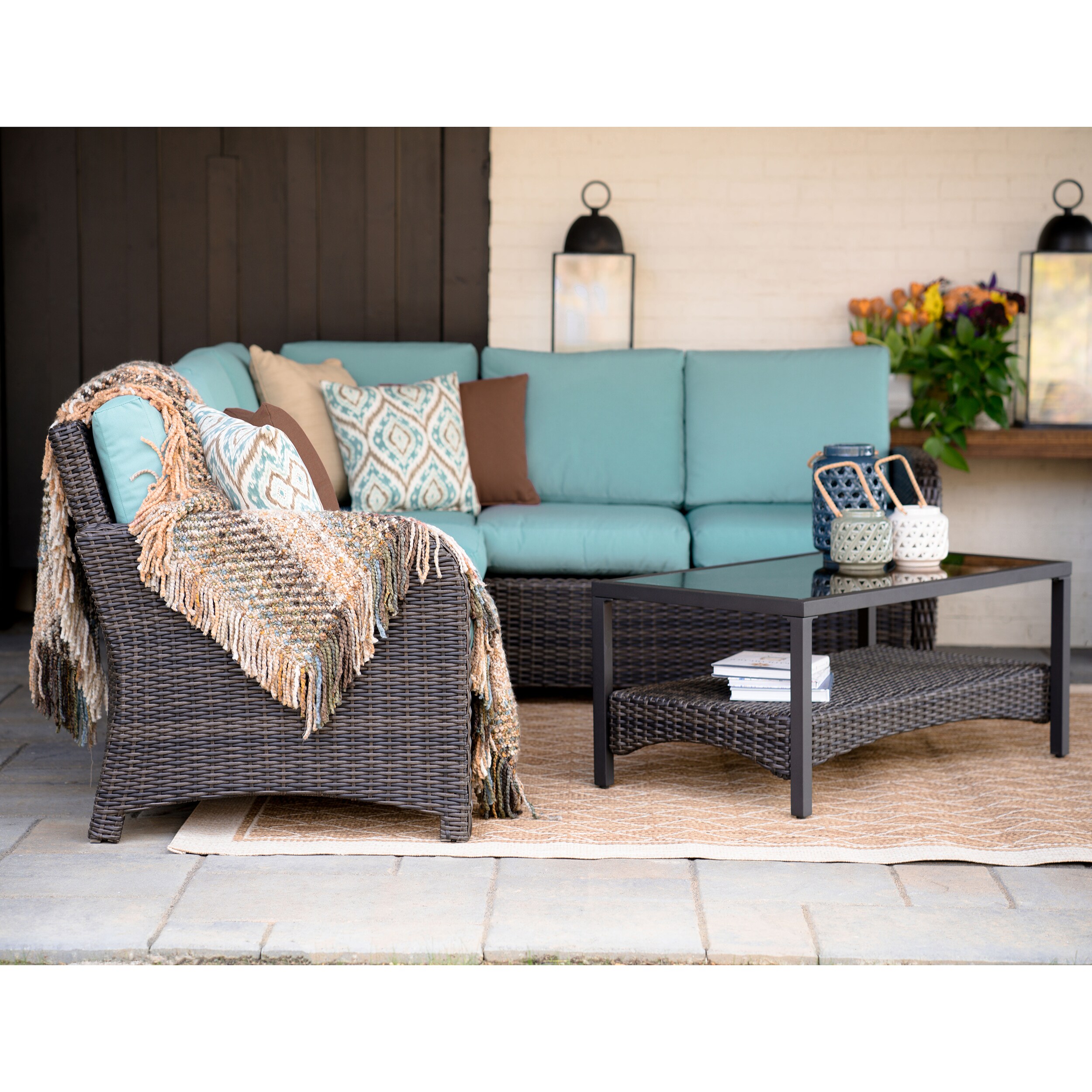 Leisure Made 779665-BLU Jackson 5-Piece Wicker Patio Conversation Set with Blue Cushions