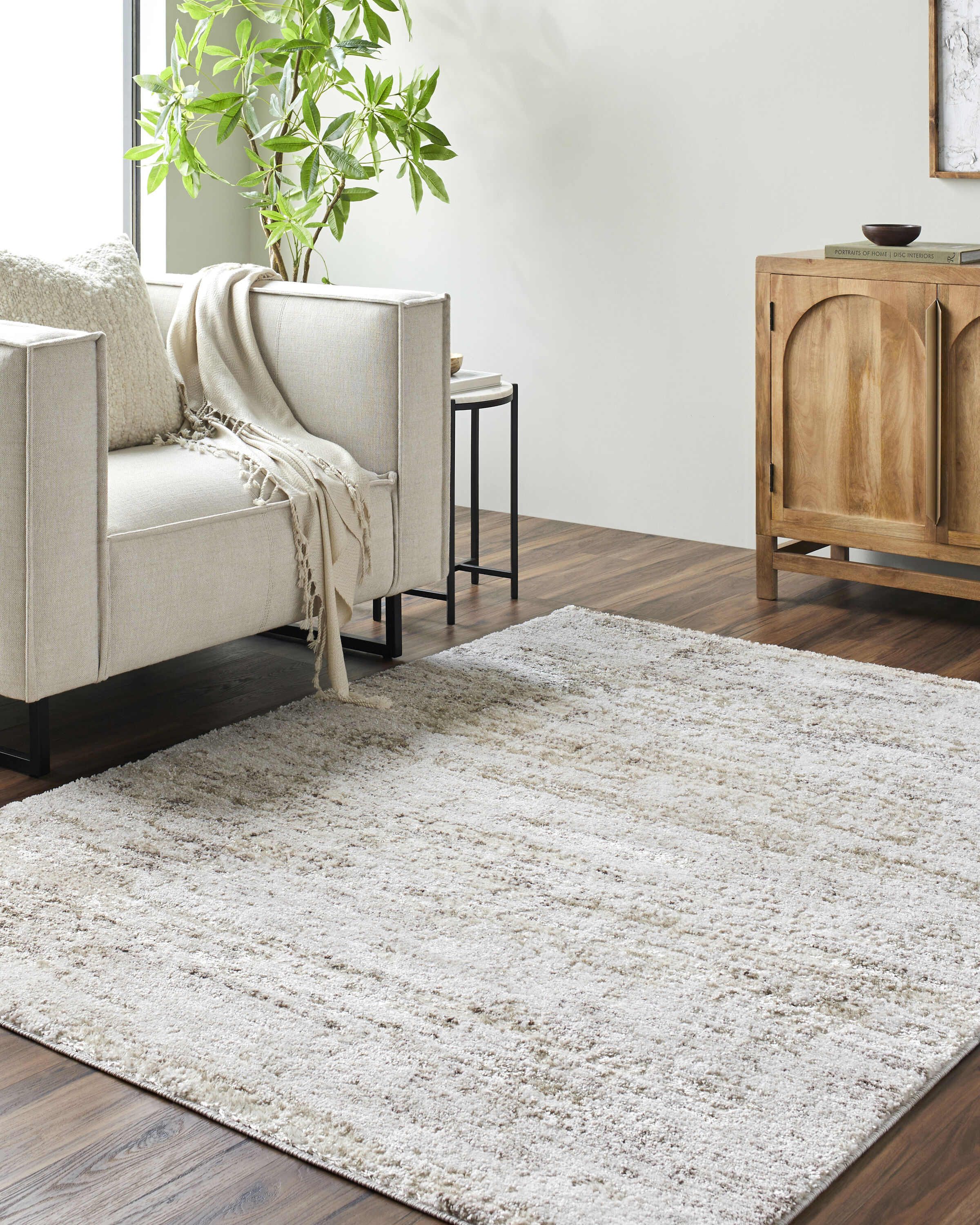 Livabliss ARP2305-2211 Andorra 2 x 3 (ft) Loomed Polyester/Polypropylene Light Silver Rectangular Indoor Abstract French Country Area rug