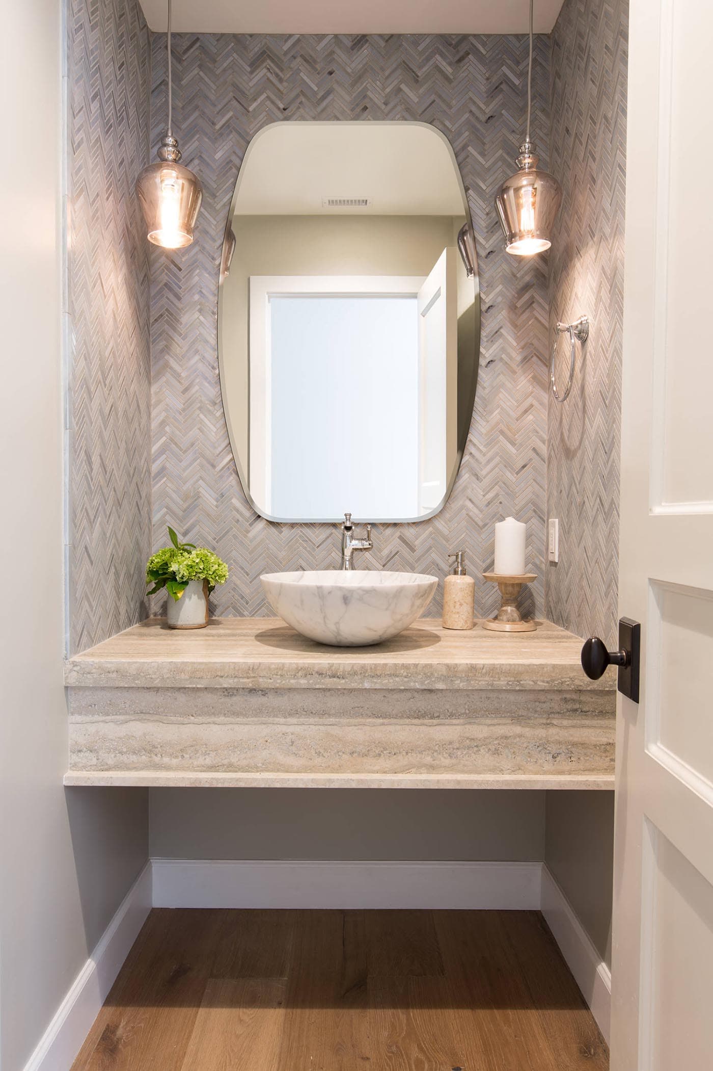 Decor Wonderland SSM208L Framed-Bath-Mirrors - View #9