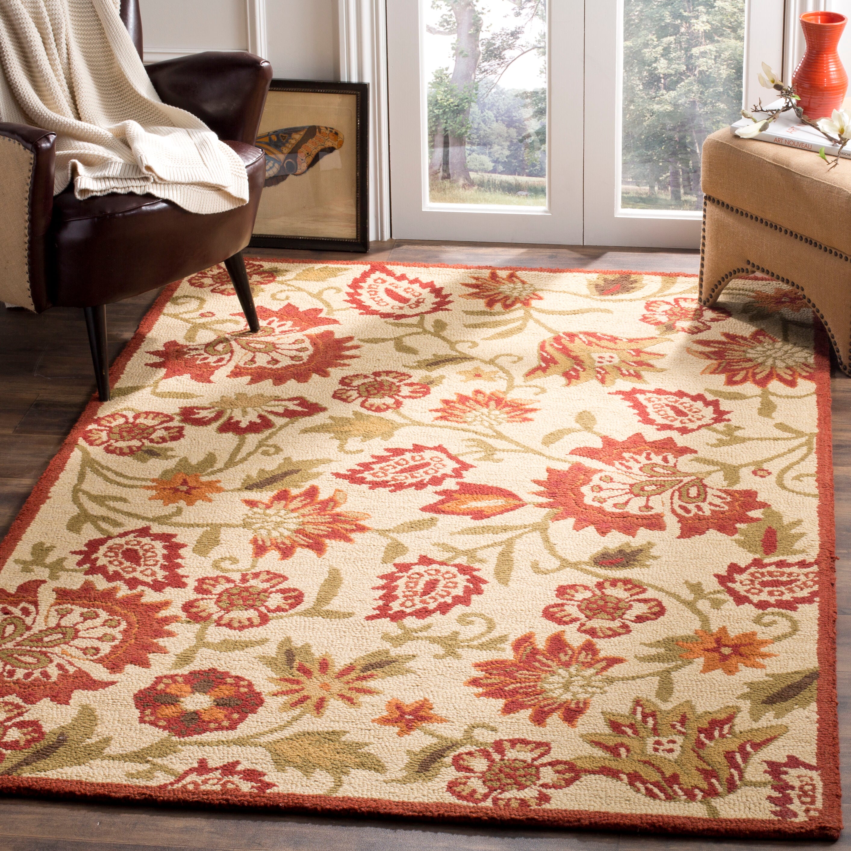 Ivory Floral Elegance Hand-Tufted Wool Runner Rug, 2'6" x 4'
