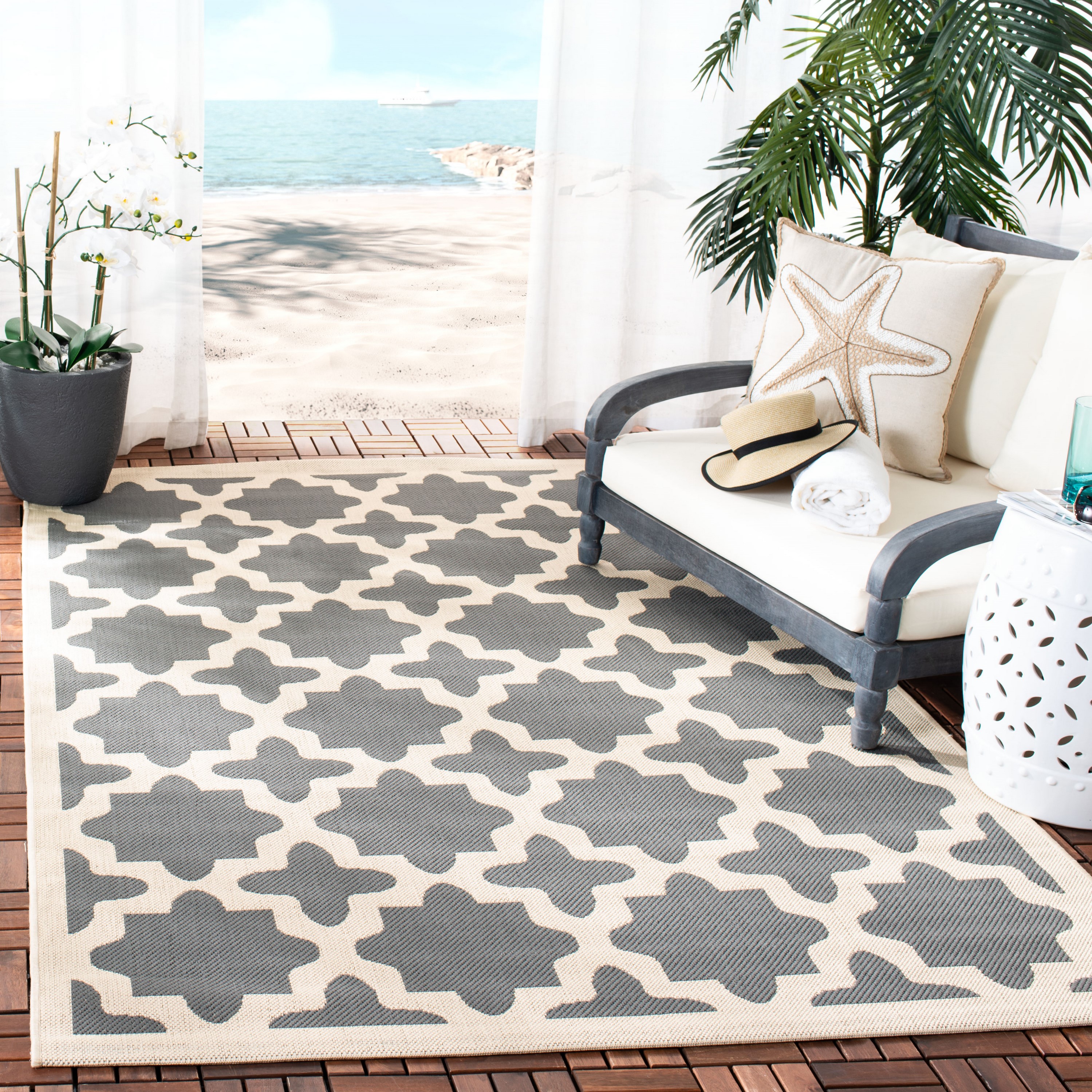 Safavieh CY6913-246-5 Courtyard Hawi 5 x 8 (ft) Loomed Polypropylene Anthracite/Beige Rectangular Indoor/Outdoor Geometric Coastal Area rug