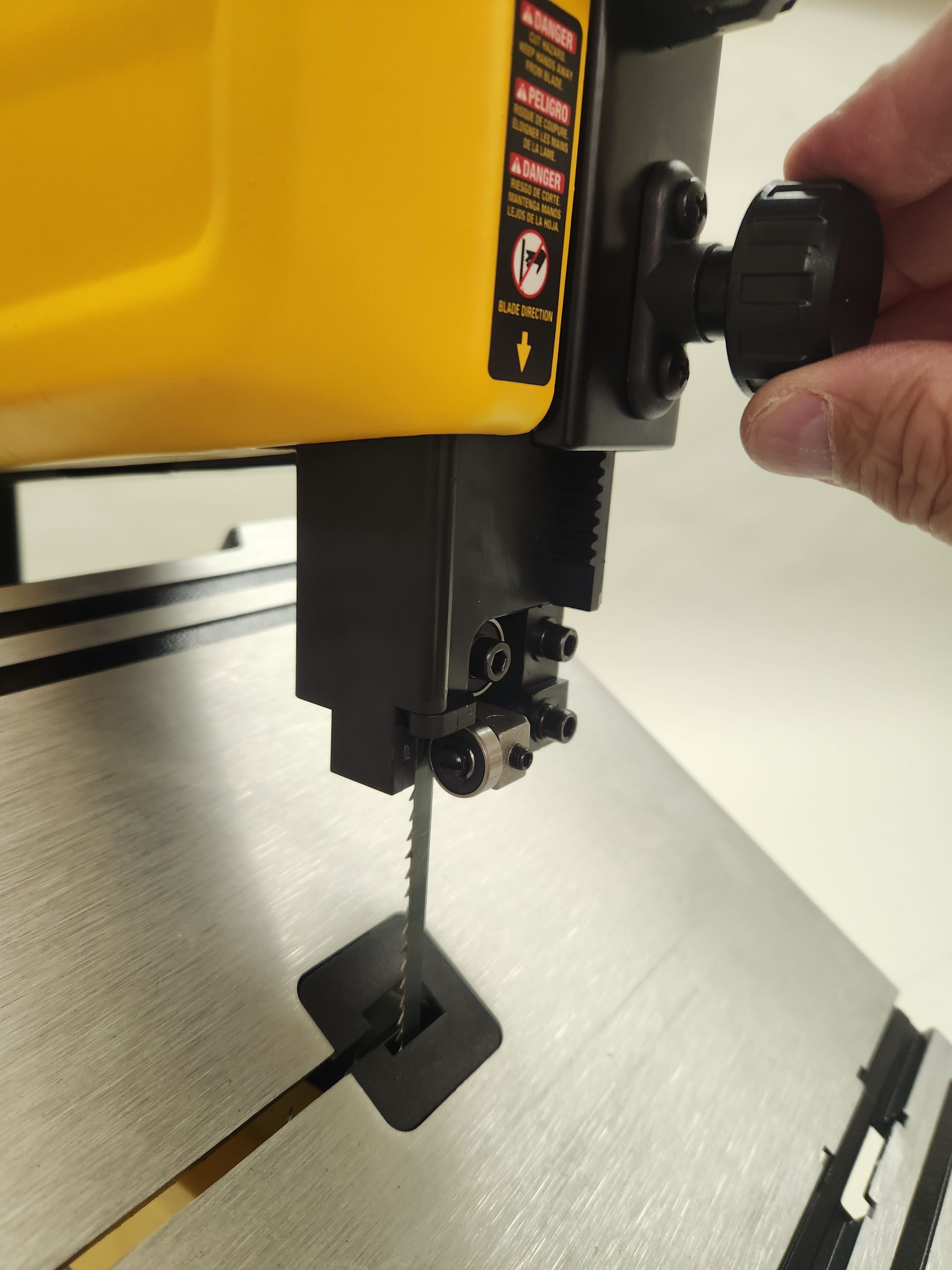 DEWALT DXBS2301 Band-Saws - View #6