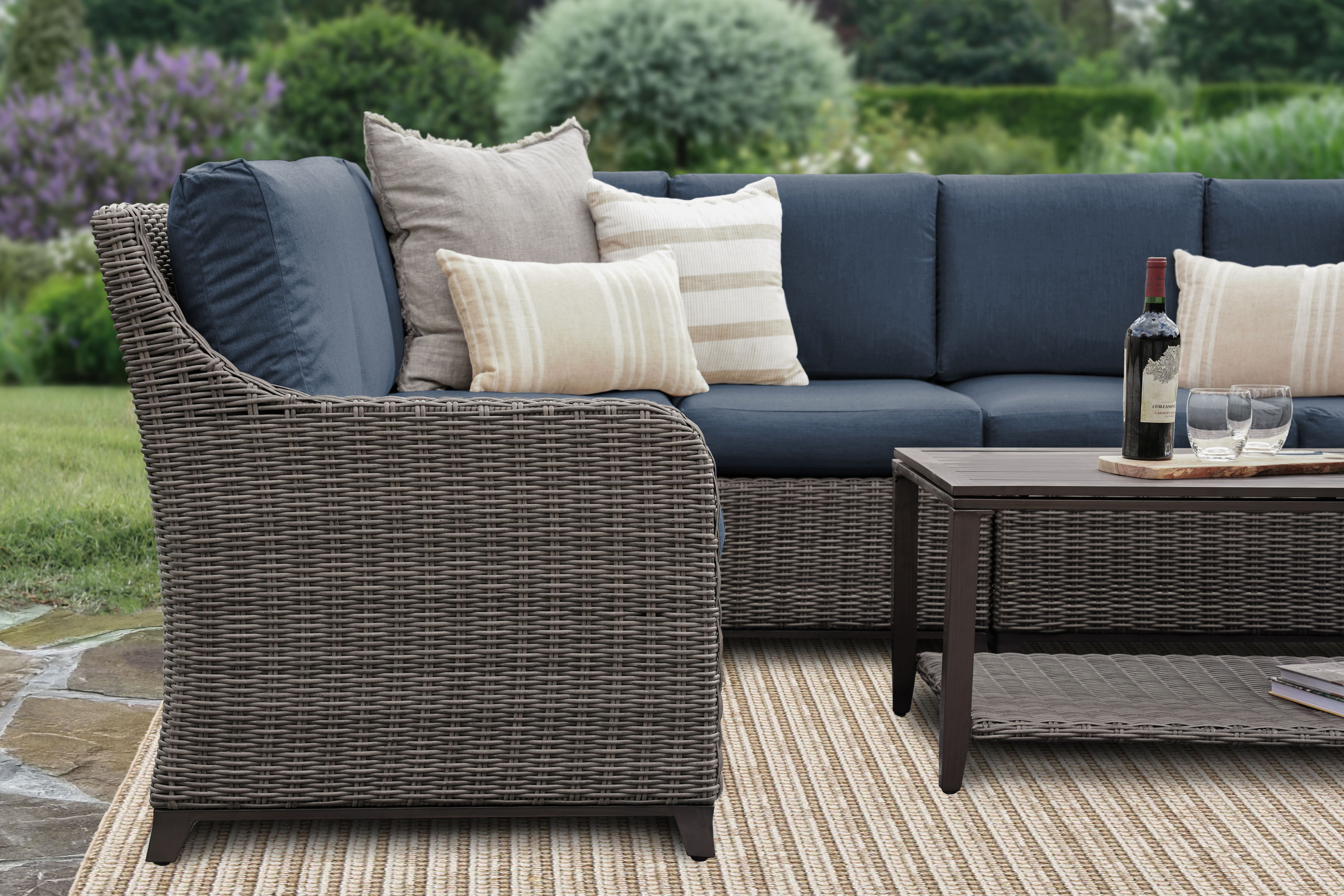 Leisure Made 254988-IND Patio-Sofas-Daybeds - View #2