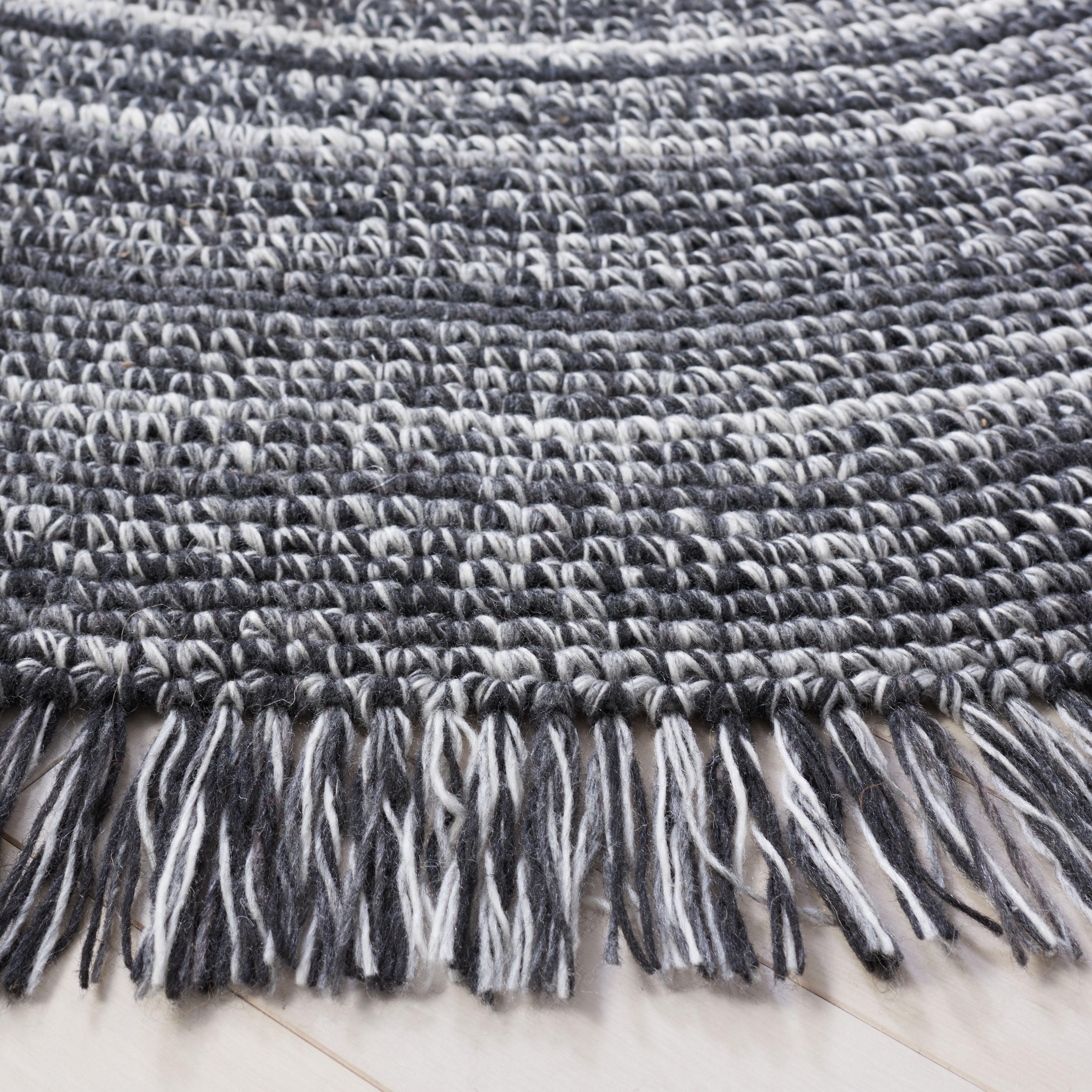 Safavieh BRD275Z-4R rugs - View #3
