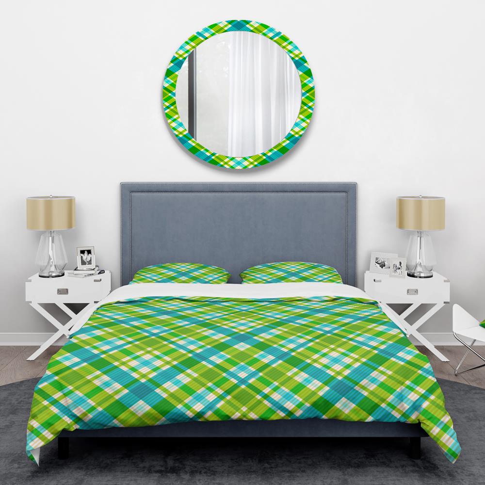 Designart BED24273-K 3 -Piece Green King Duvet cover Set
