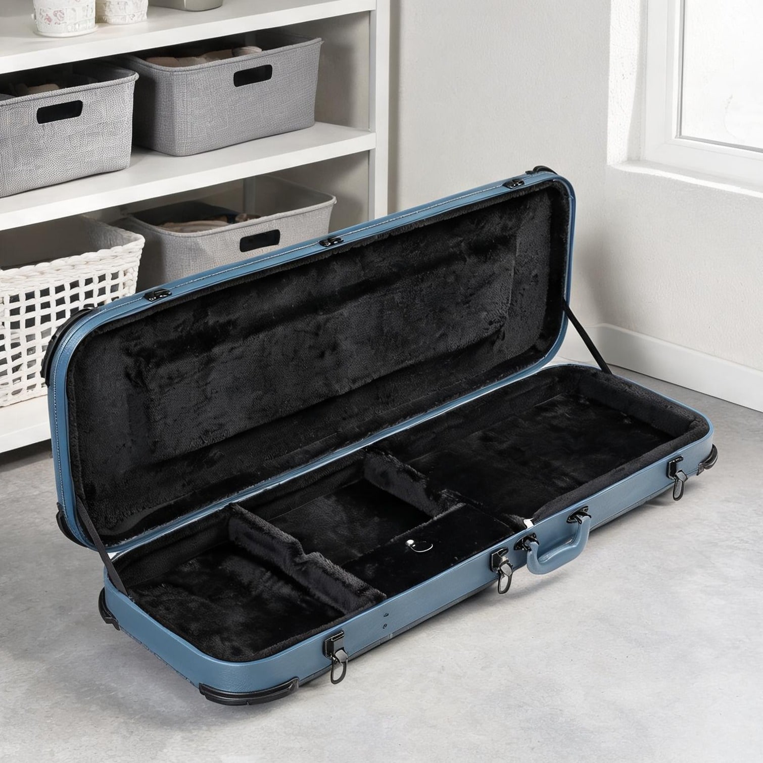 chillscreamni Locking Electric Guitar Hard Case with Plush Interior and Accessory Storage 41.7 in Soft Blue