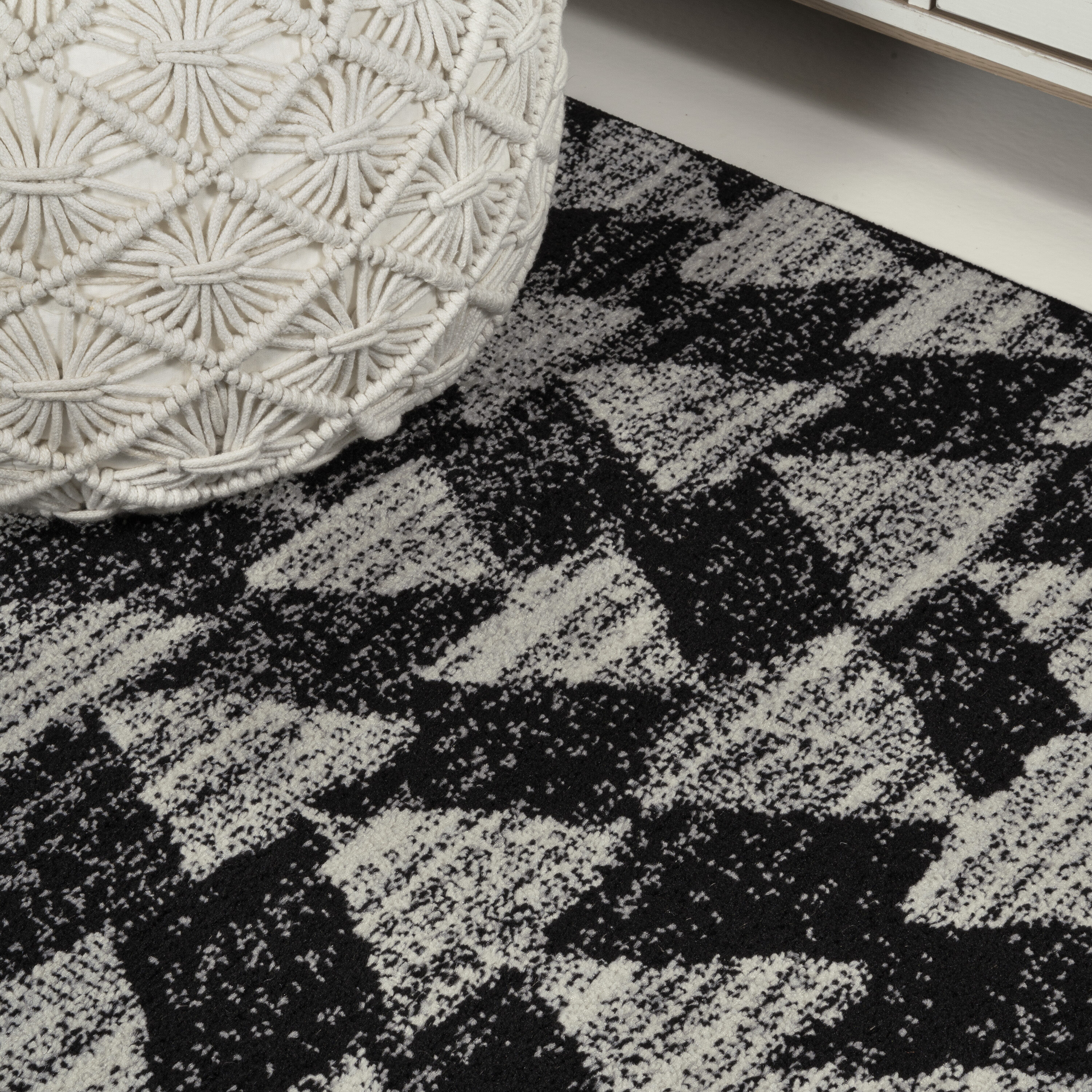JONATHAN  Y MOH206C-28 rugs - View #8
