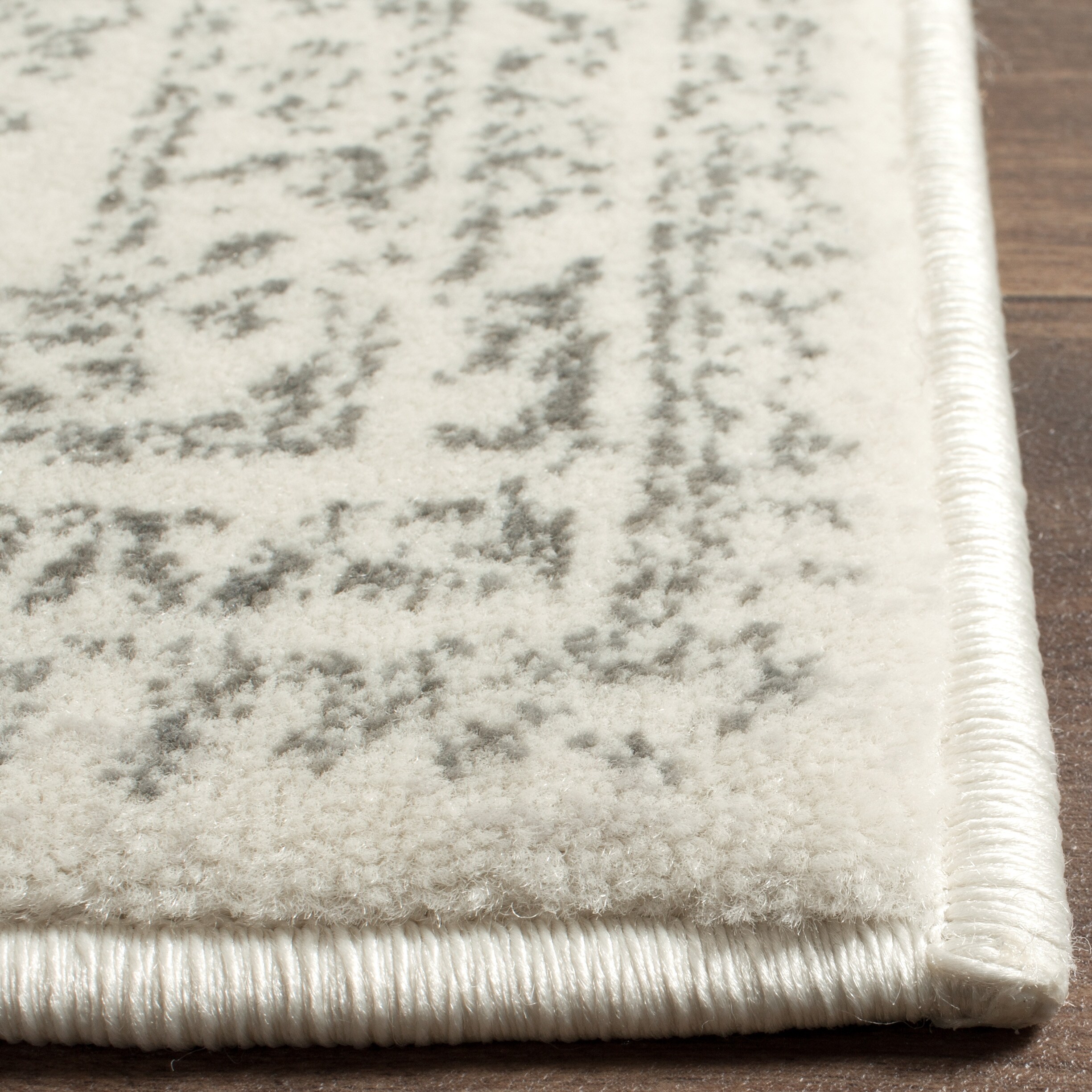 Safavieh CNG691K-6 rugs - View #3