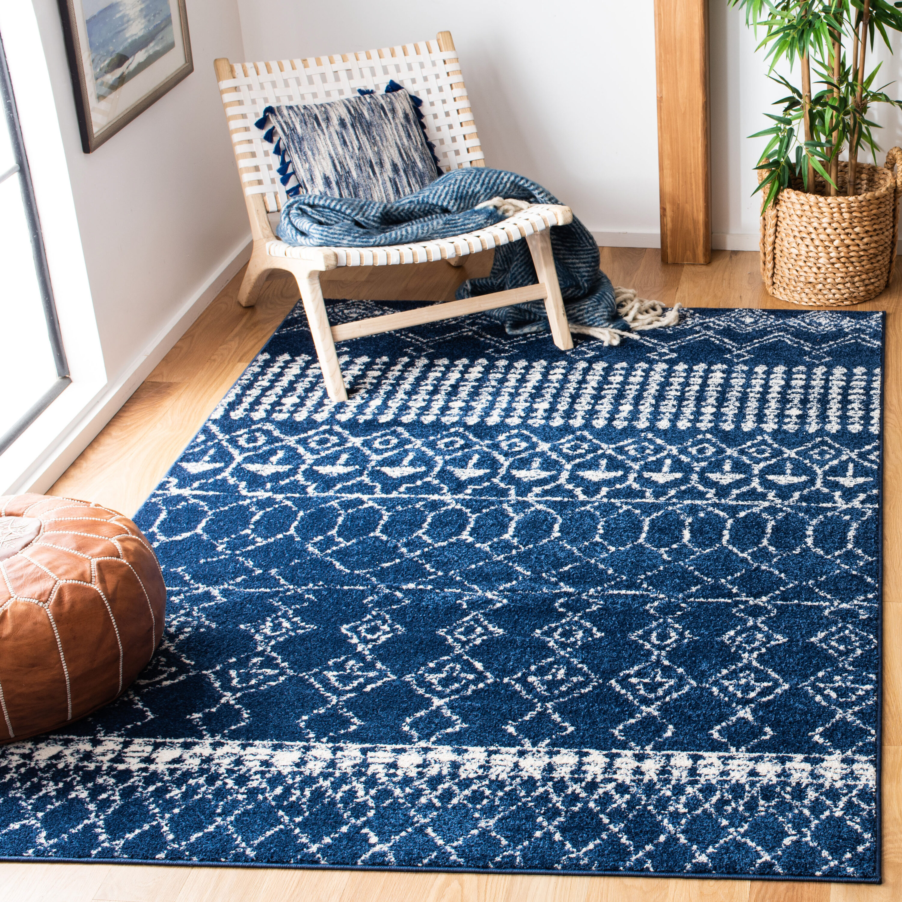 Safavieh TUL229N-3SQ Tulum Artesia 3 x 3 (ft) Loomed Polypropylene Navy/Ivory Square Indoor Geometric Bohemian/Eclectic Throw rug