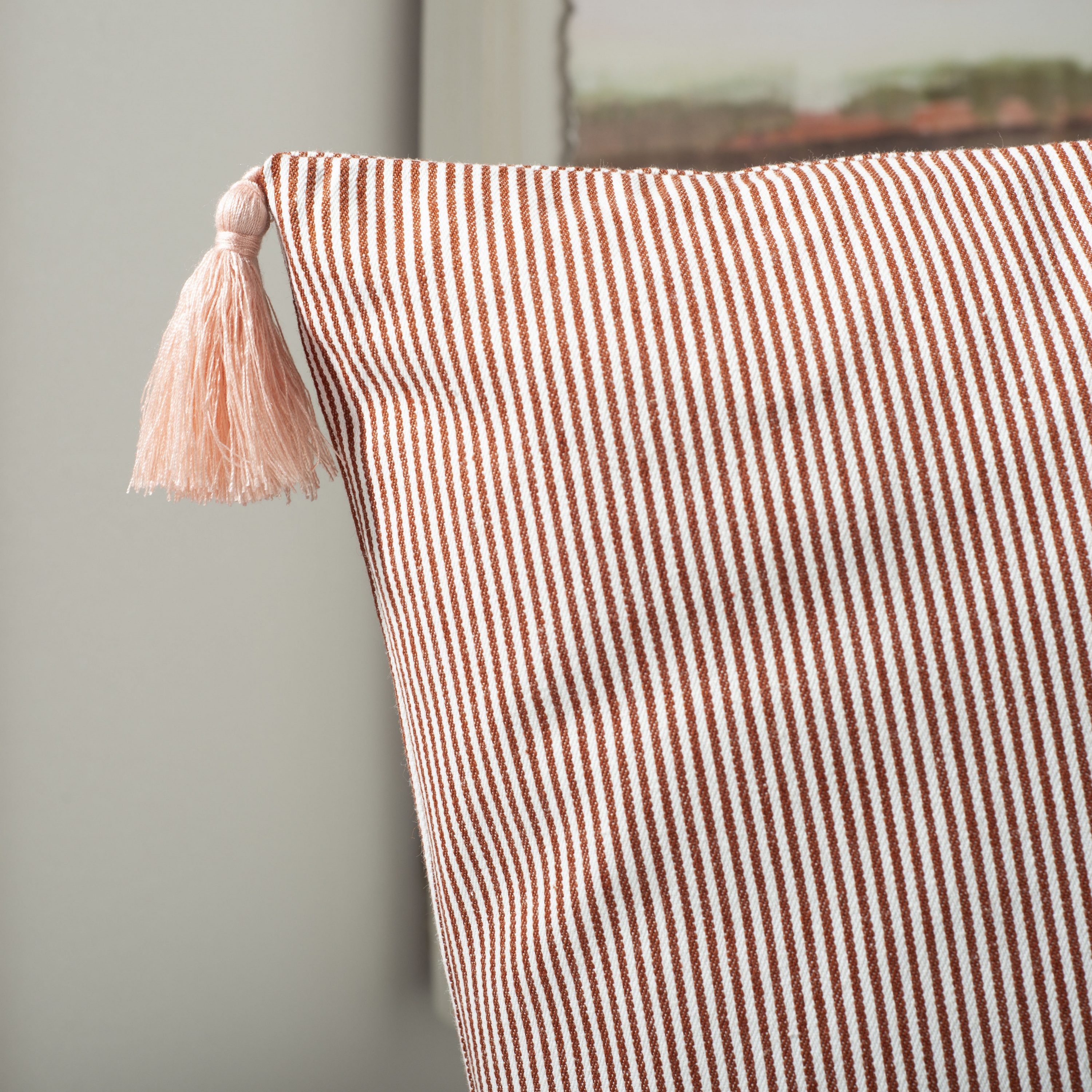 Safavieh PLS7095A-1616 Accent-Pillows - View #5