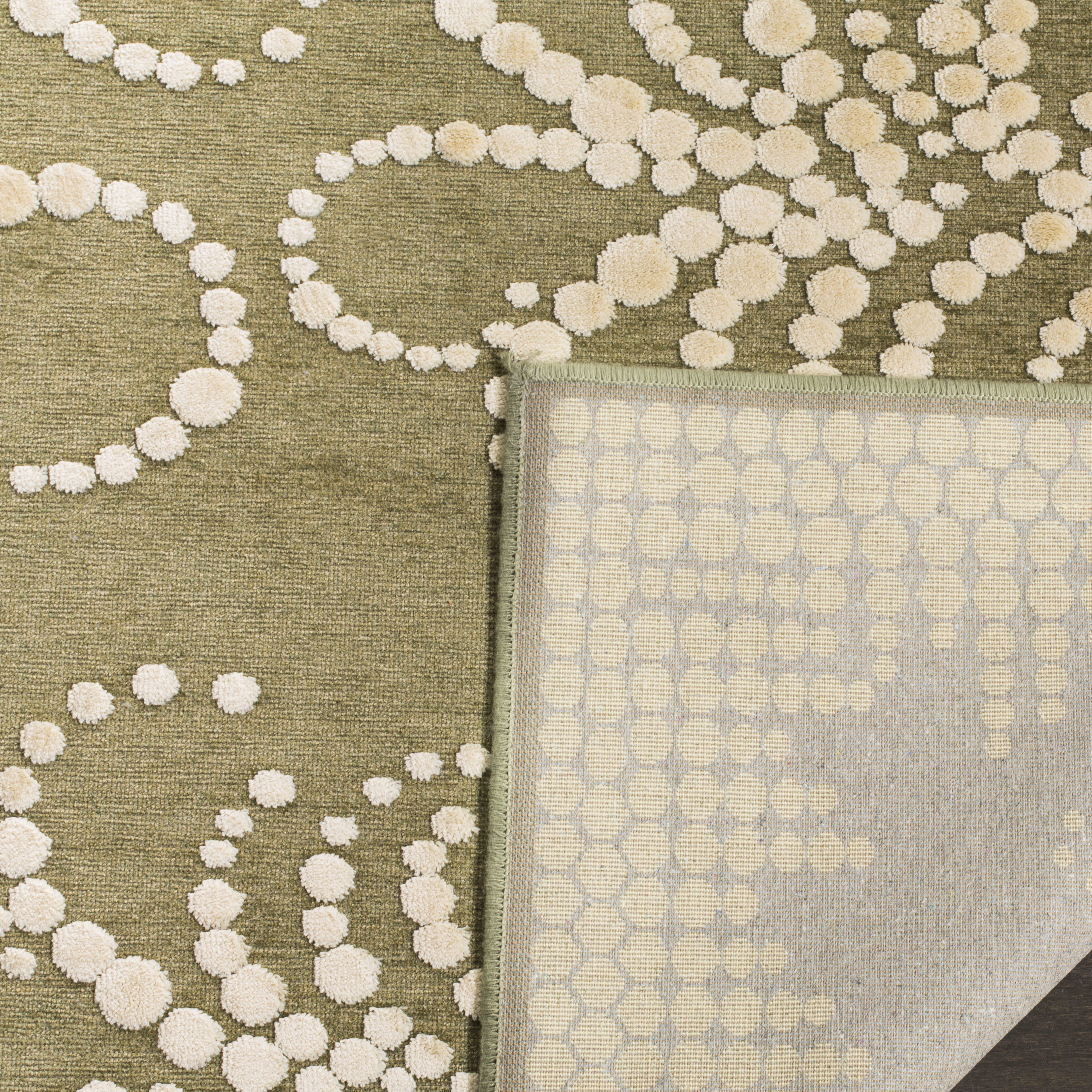 Green and Ivory Floral Wool Viscose Area Rug 5'3" x 7'6"