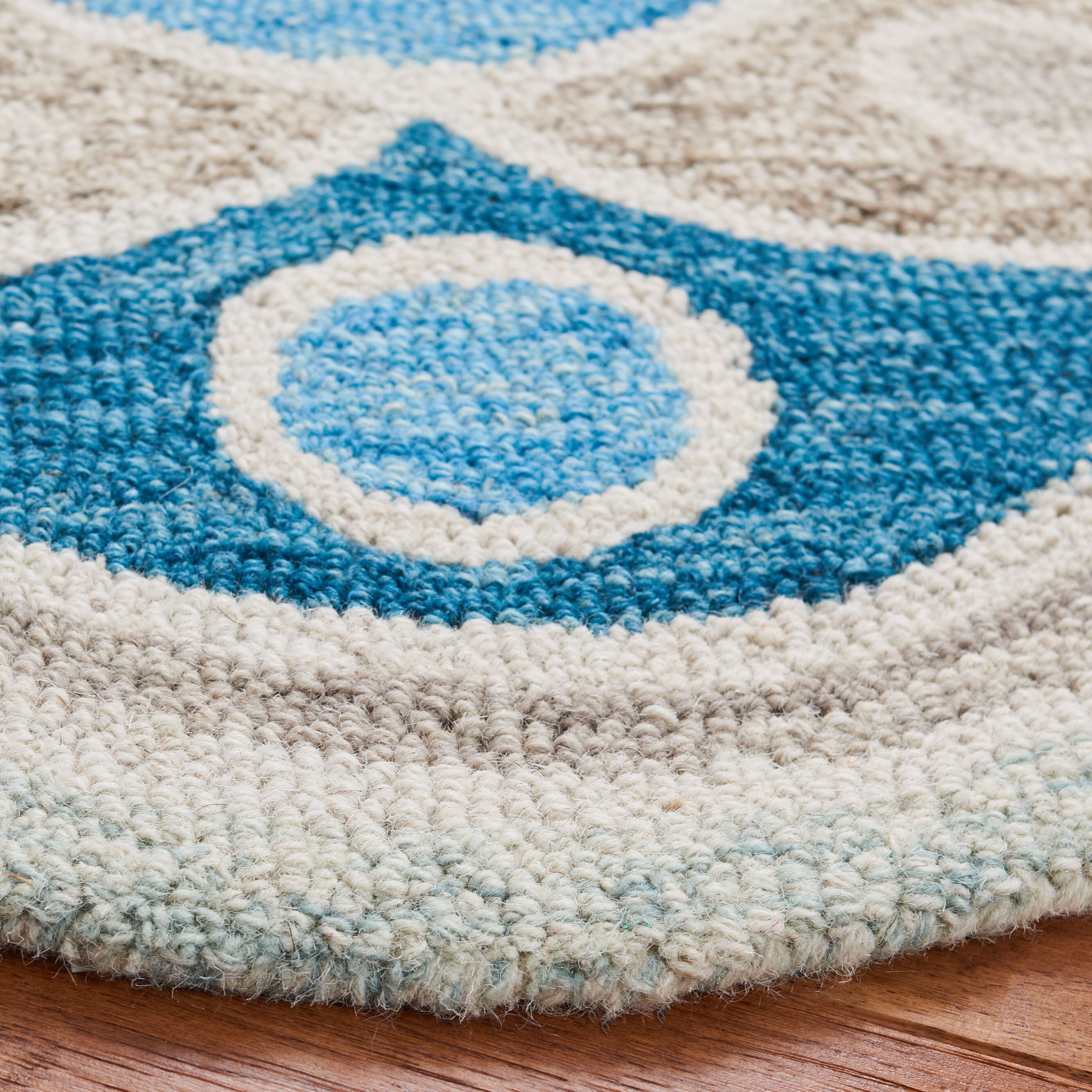 Safavieh NOV101A-5R rugs - View #4