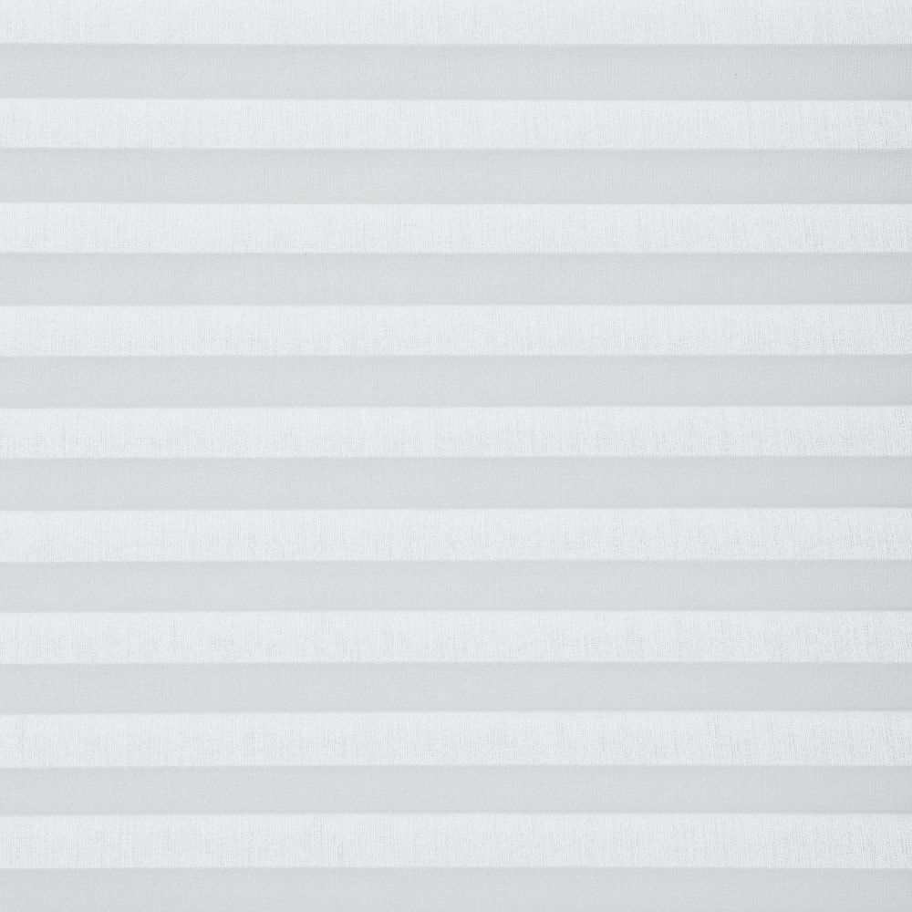 Bali 06B-0132 Luxe Snowbird Light filtering Polyester Single Cellular shade swatch