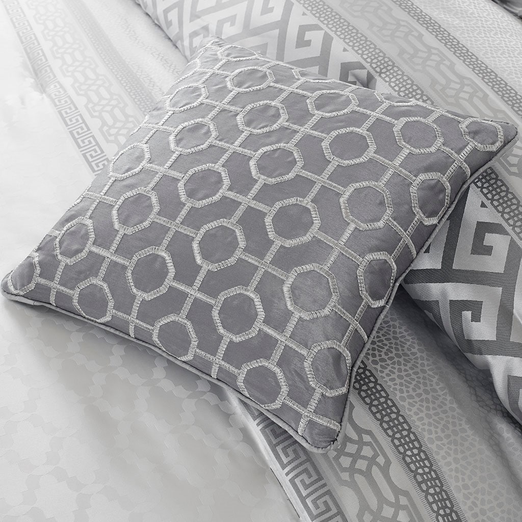 Gracie Mills 8142-01PM Comforters-And-Bedspreads - View #3