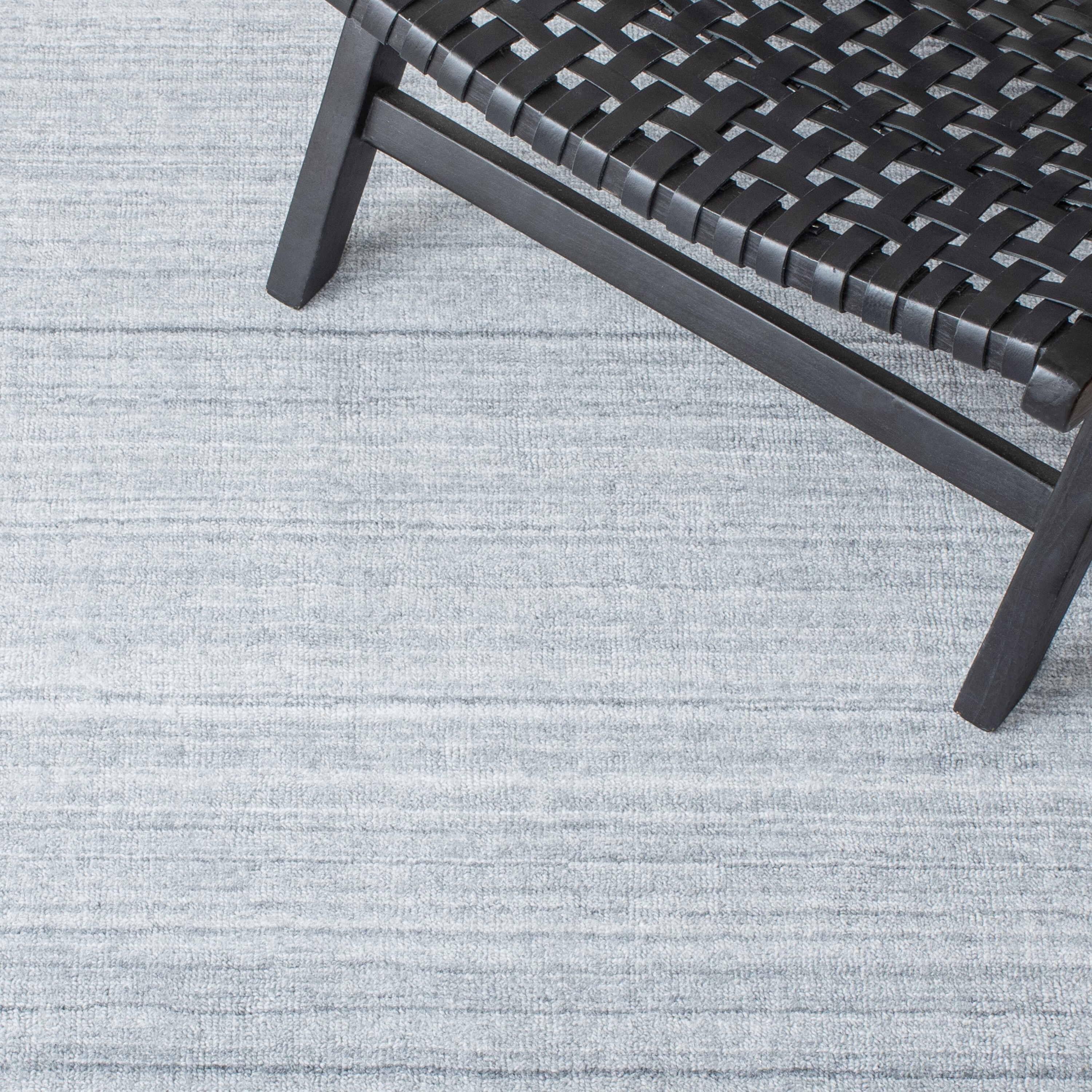 Gray Hand-Knotted Viscose Square Area Rug, 3' x 5'