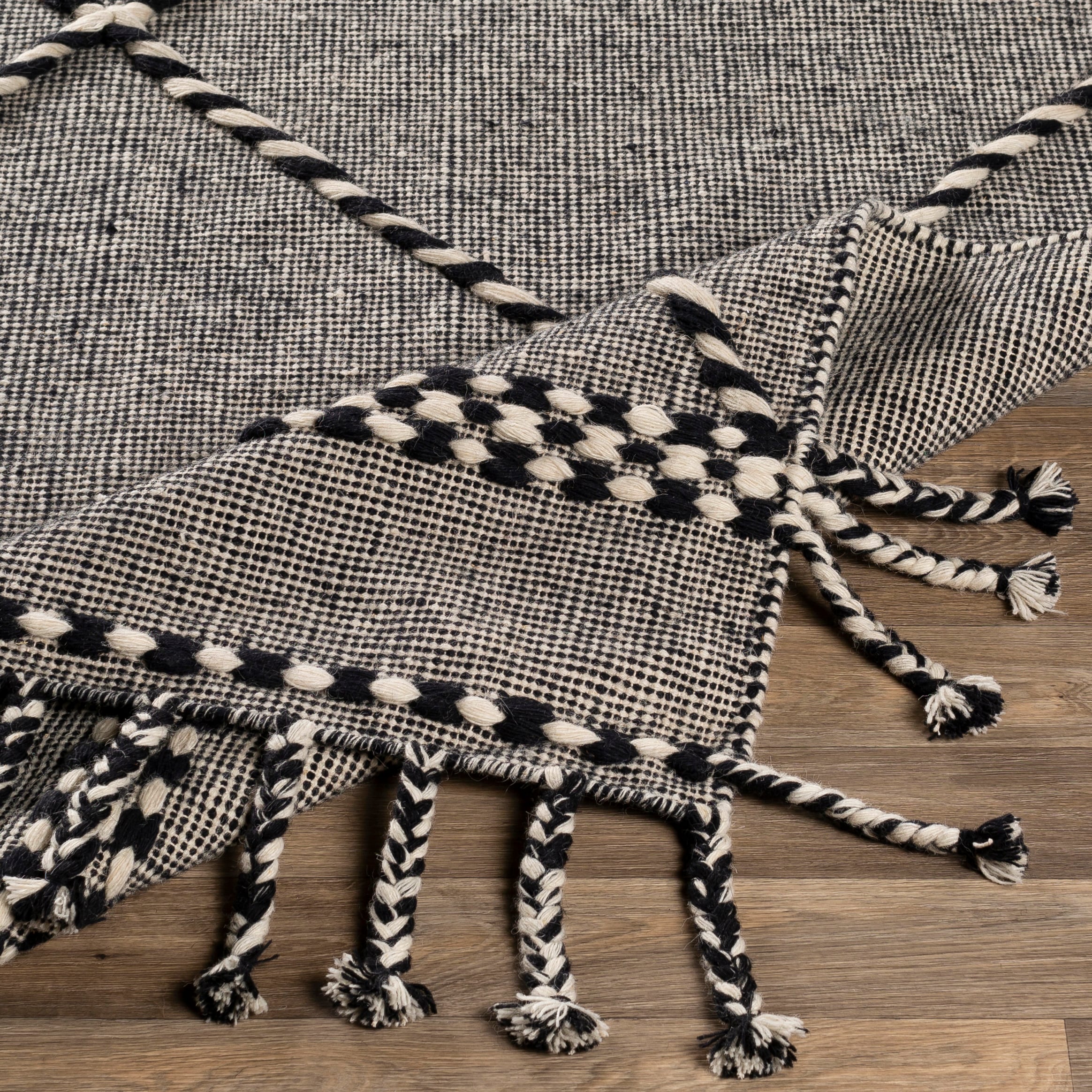 Surya APA2306-264 rugs - View #4