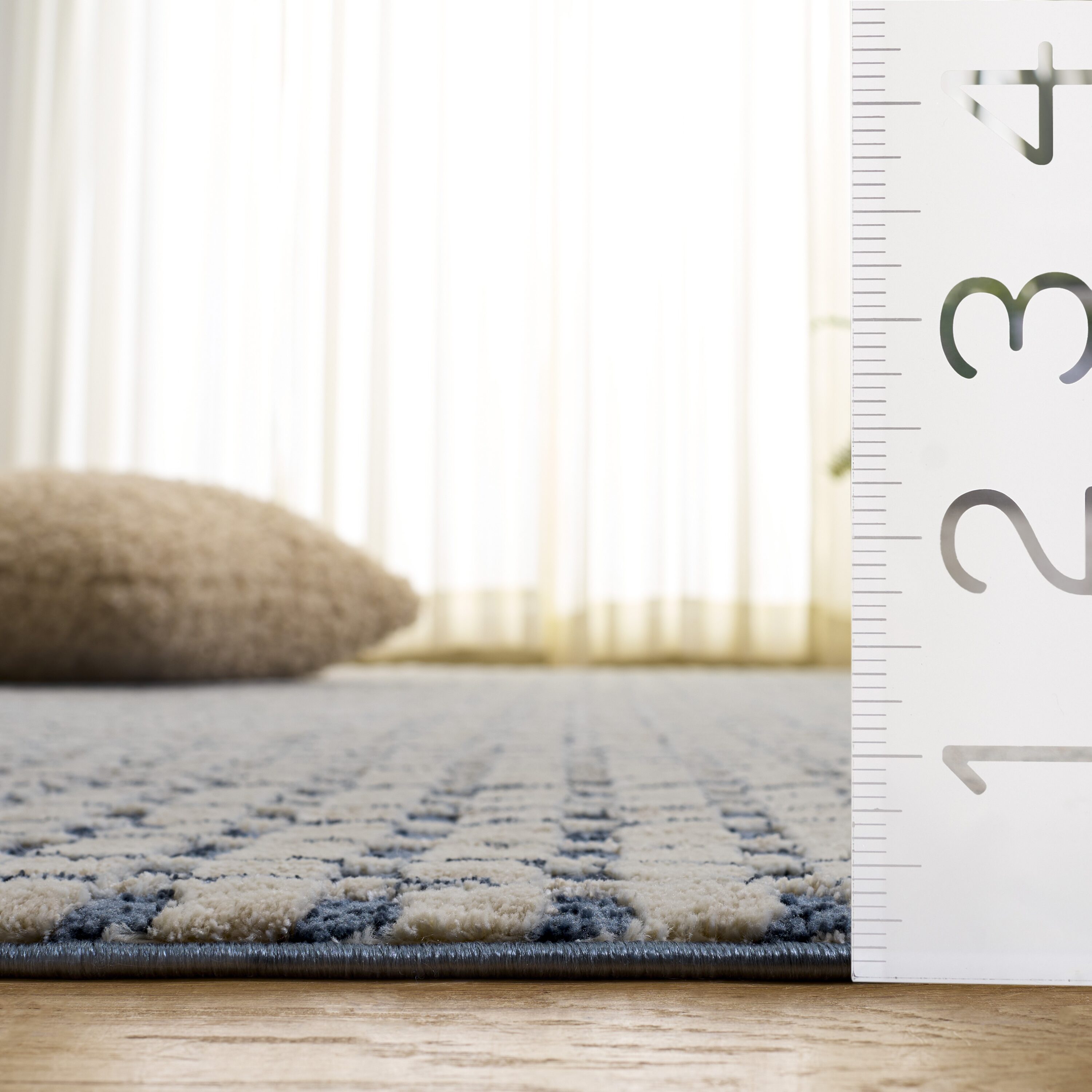 Safavieh REV128M-5 rugs - View #6