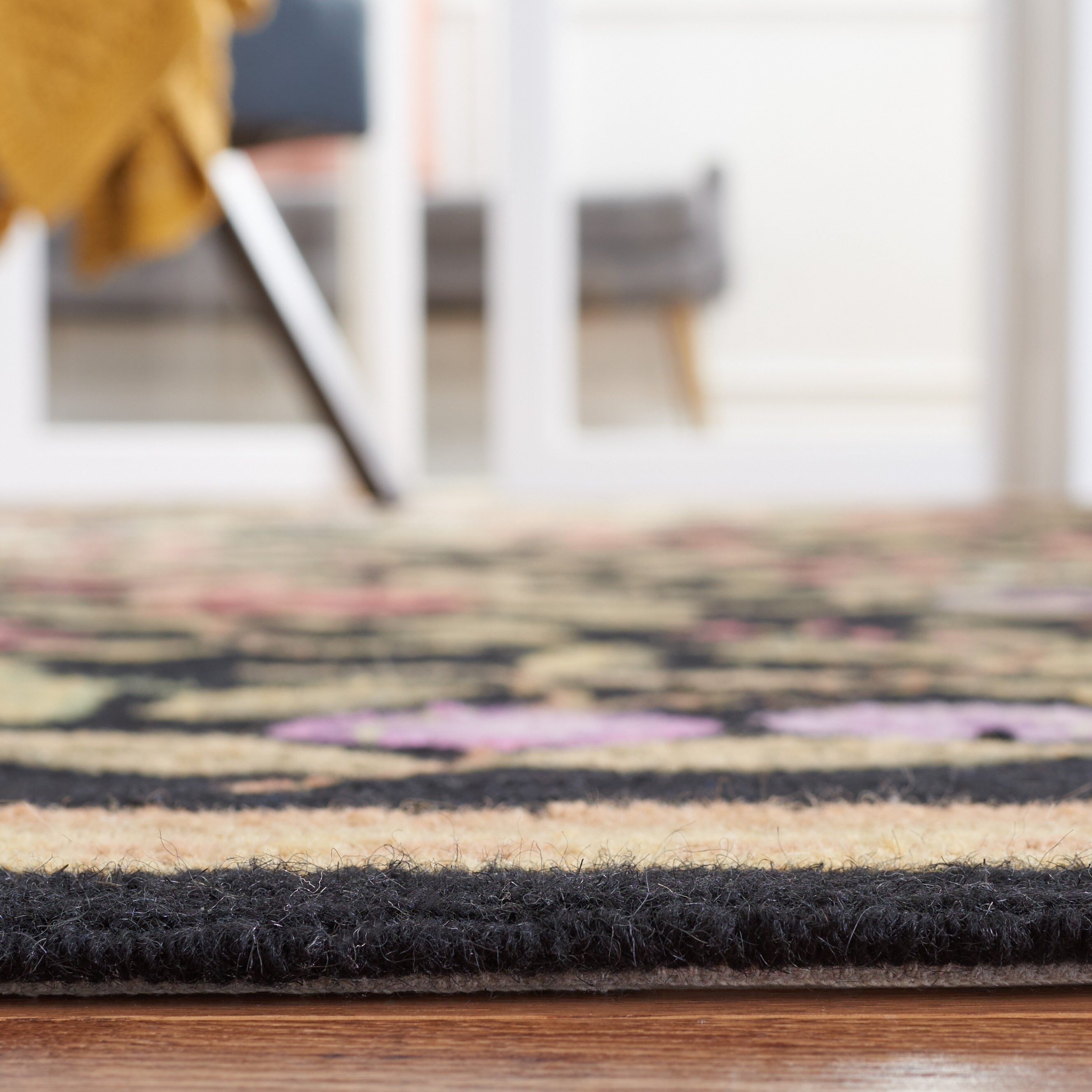 Safavieh HK210B-5 rugs - View #4