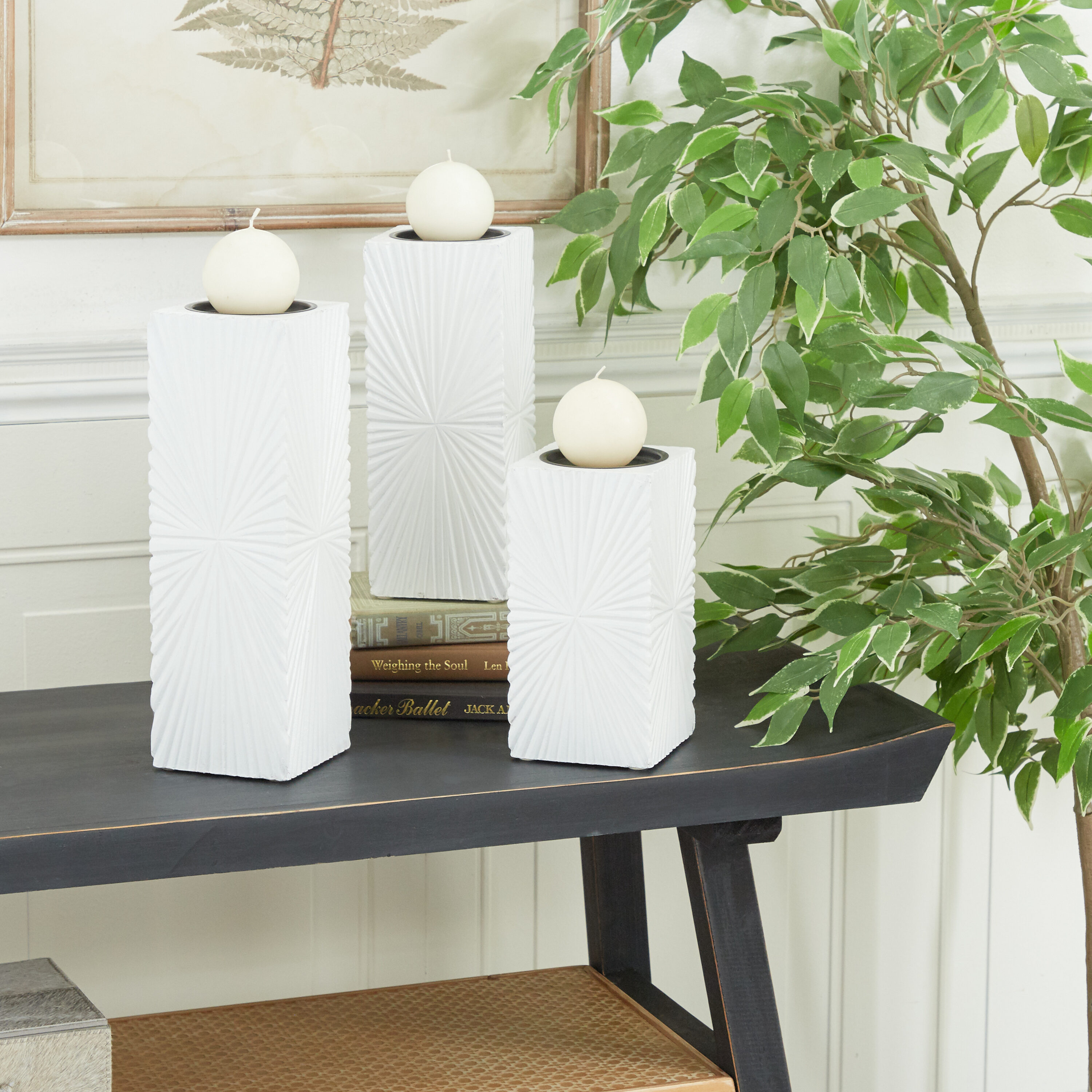 Grayson Lane 53573 3 Candle Wood Pillar Candle Holder
