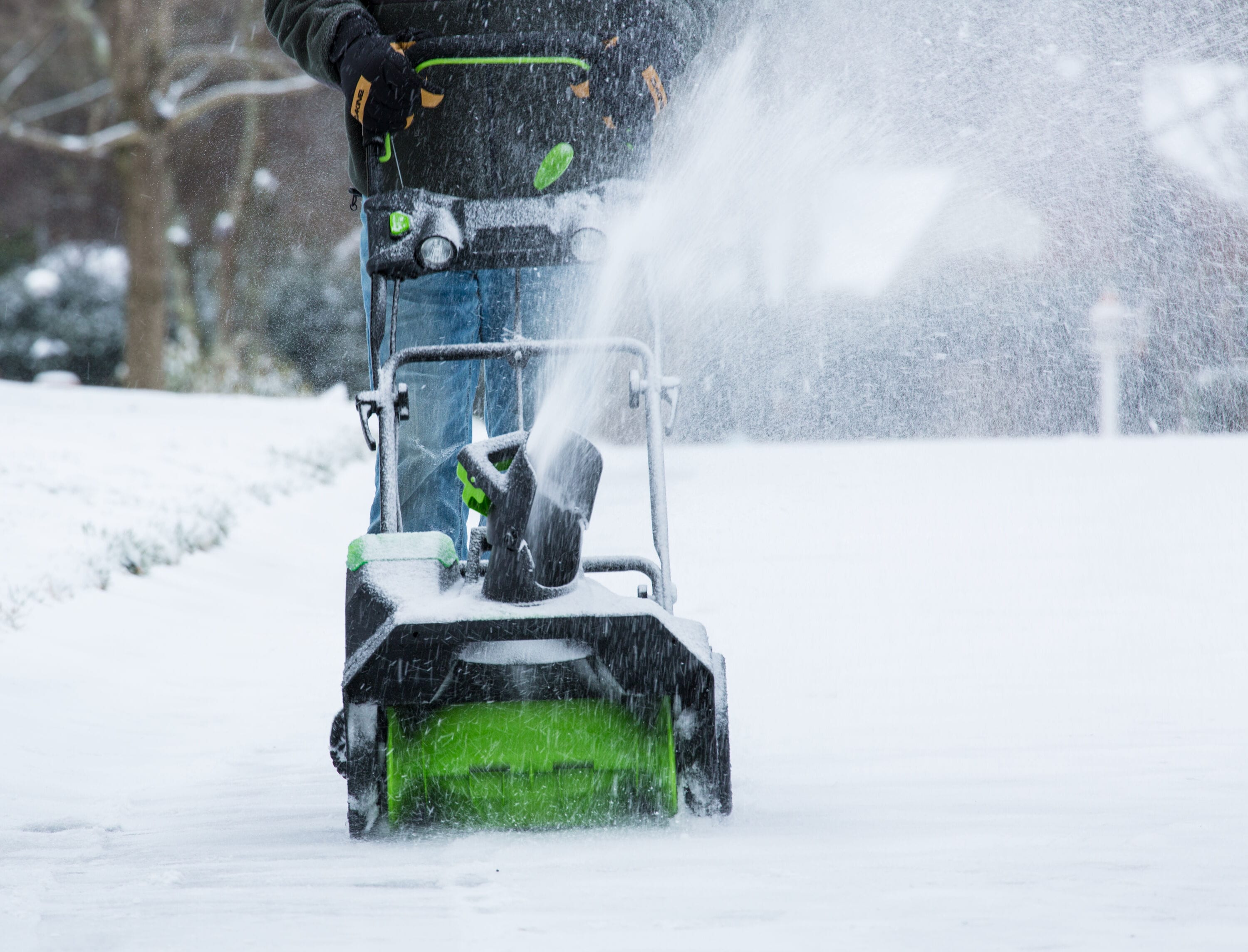 Greenworks Pro 80-volt Max 20-in Single-stage Push Cordless Electric Snow  Blower 2 Ah (Battery and Charger Included) in the Snow Blowers department  at