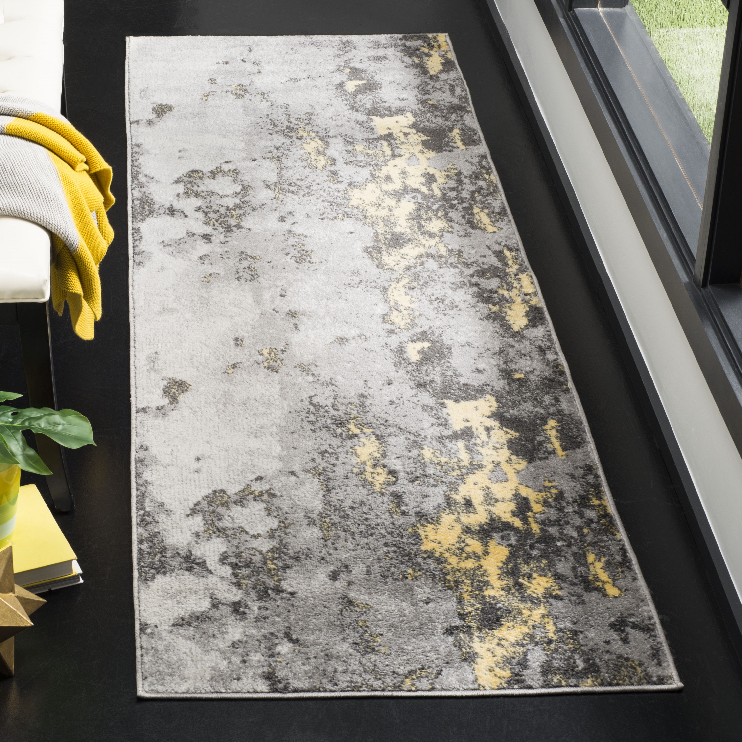 Safavieh ADR134H-210 Adirondack Alona 2 x 10 (ft) Loomed Polypropylene Gray/Yellow Rectangular Indoor Abstract Industrial Runner rug