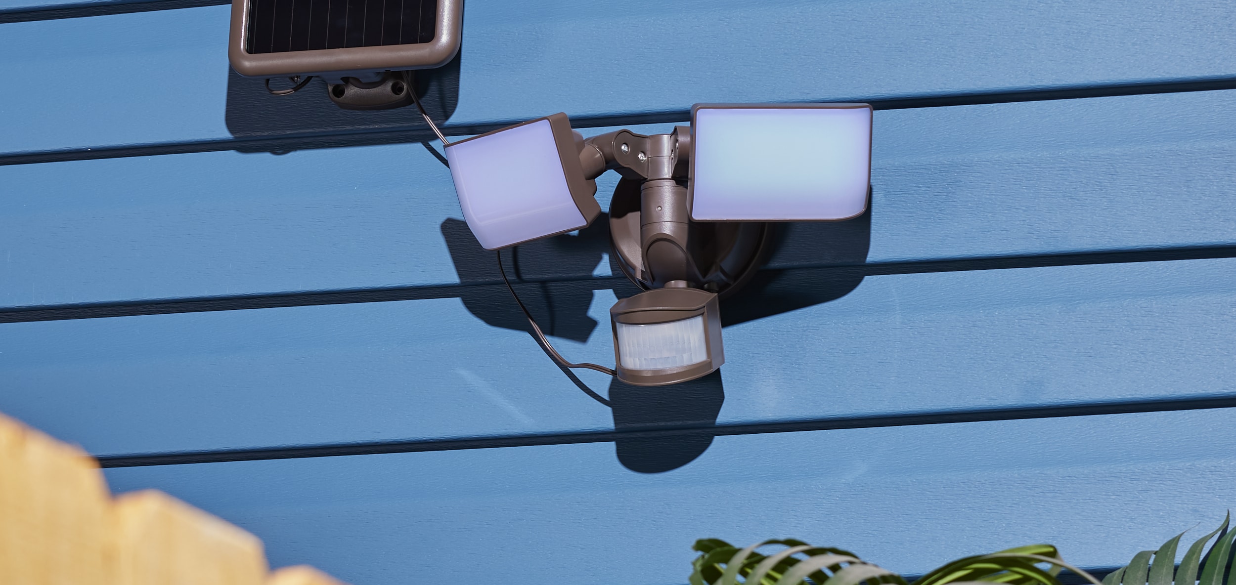 Utilitech FSI UT-201-1200BRZ Motion-Activated-Floodlights - View #3