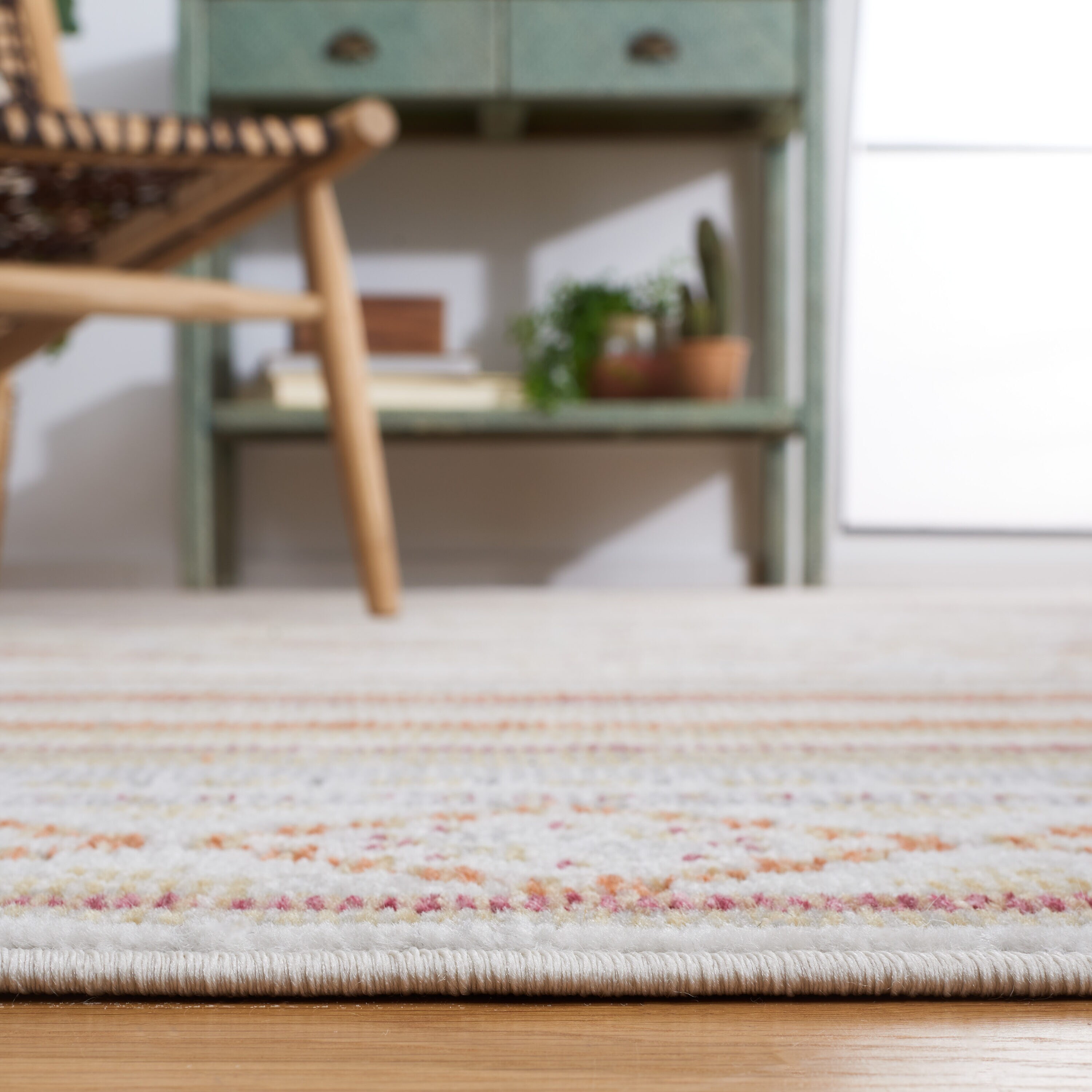 Ivory Beige Geometric Reversible Indoor/Outdoor Runner Rug