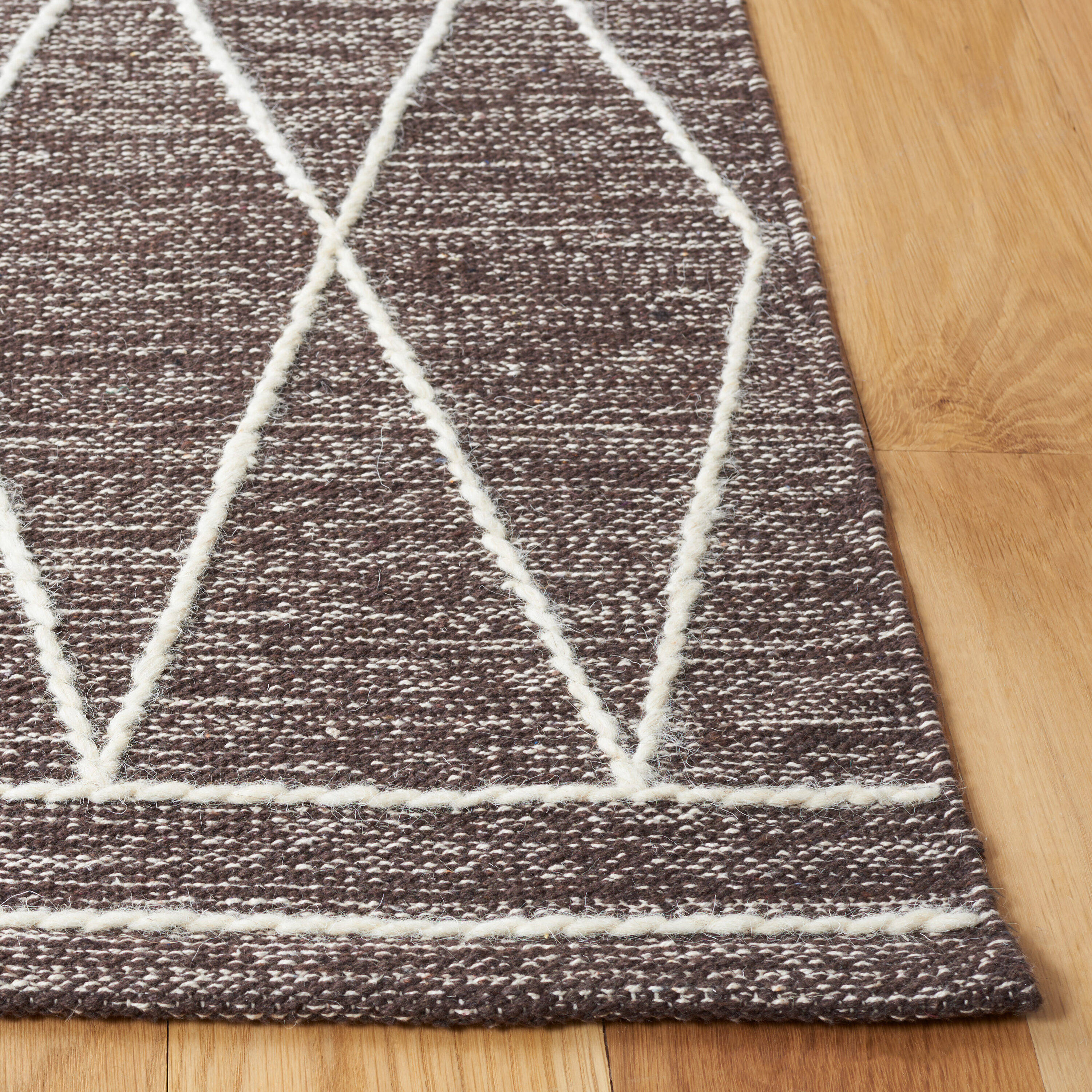 Safavieh KLM852T-5 rugs - View #6