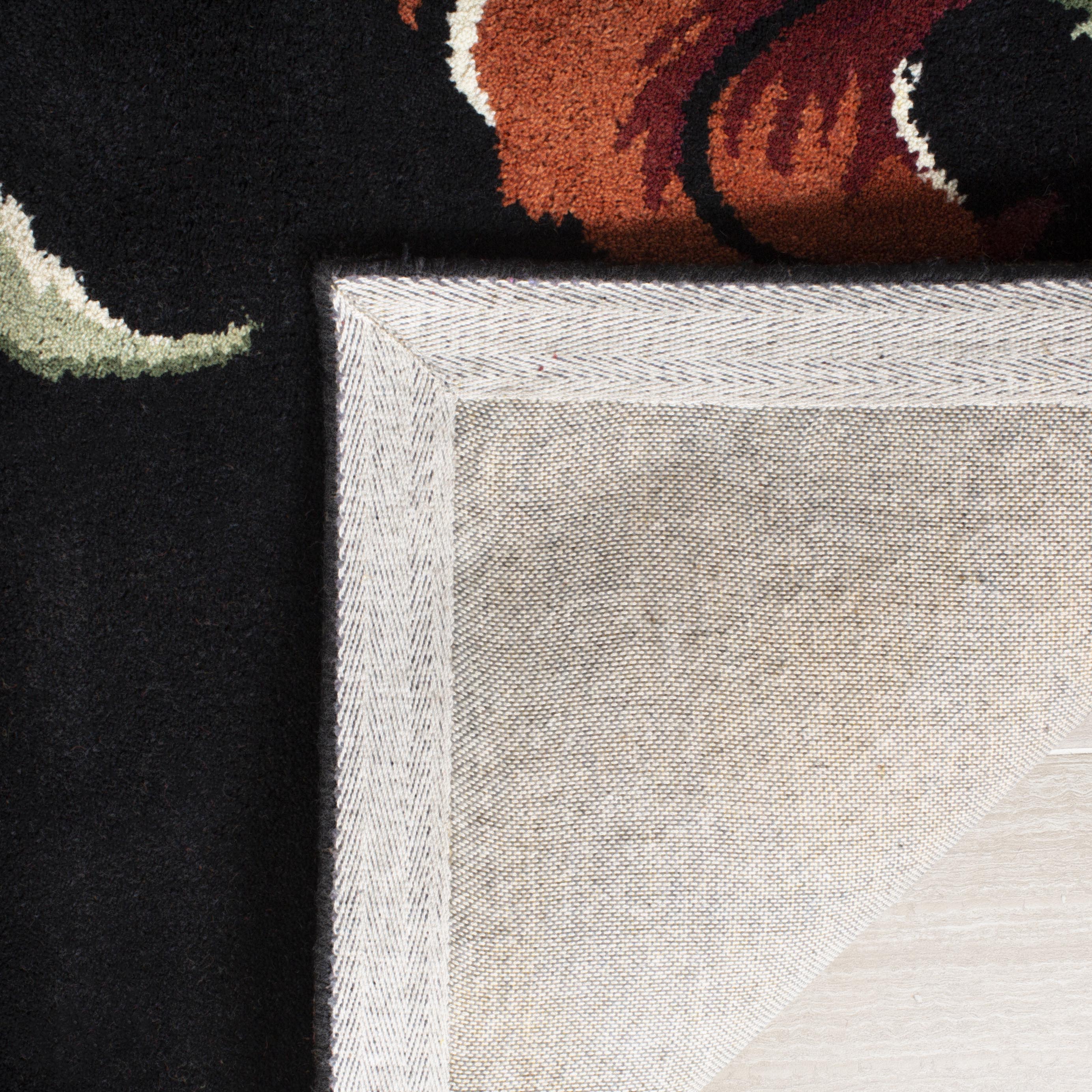 Safavieh SOH767C-6SQ rugs - View #4