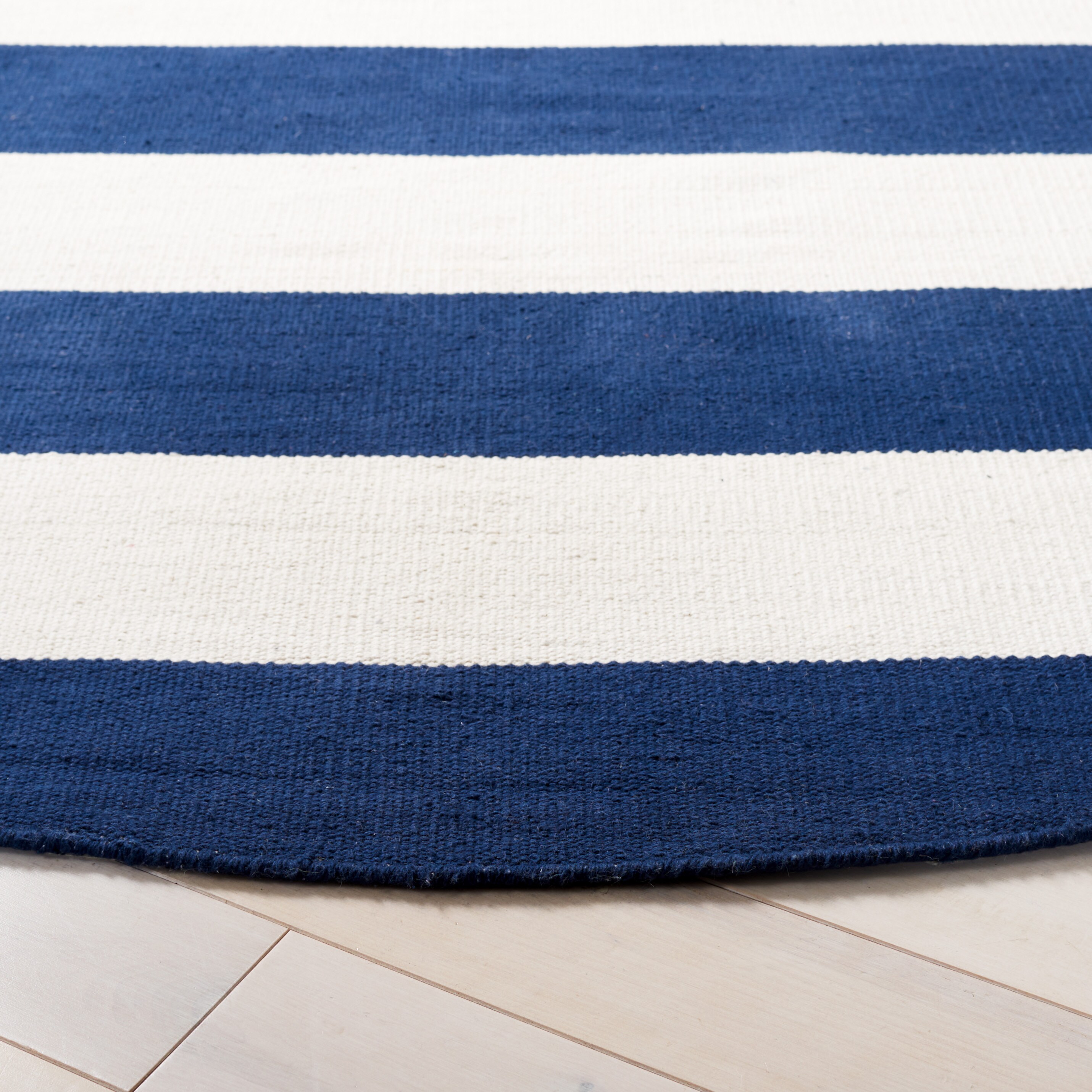 Safavieh MTK712H-5R rugs - View #3
