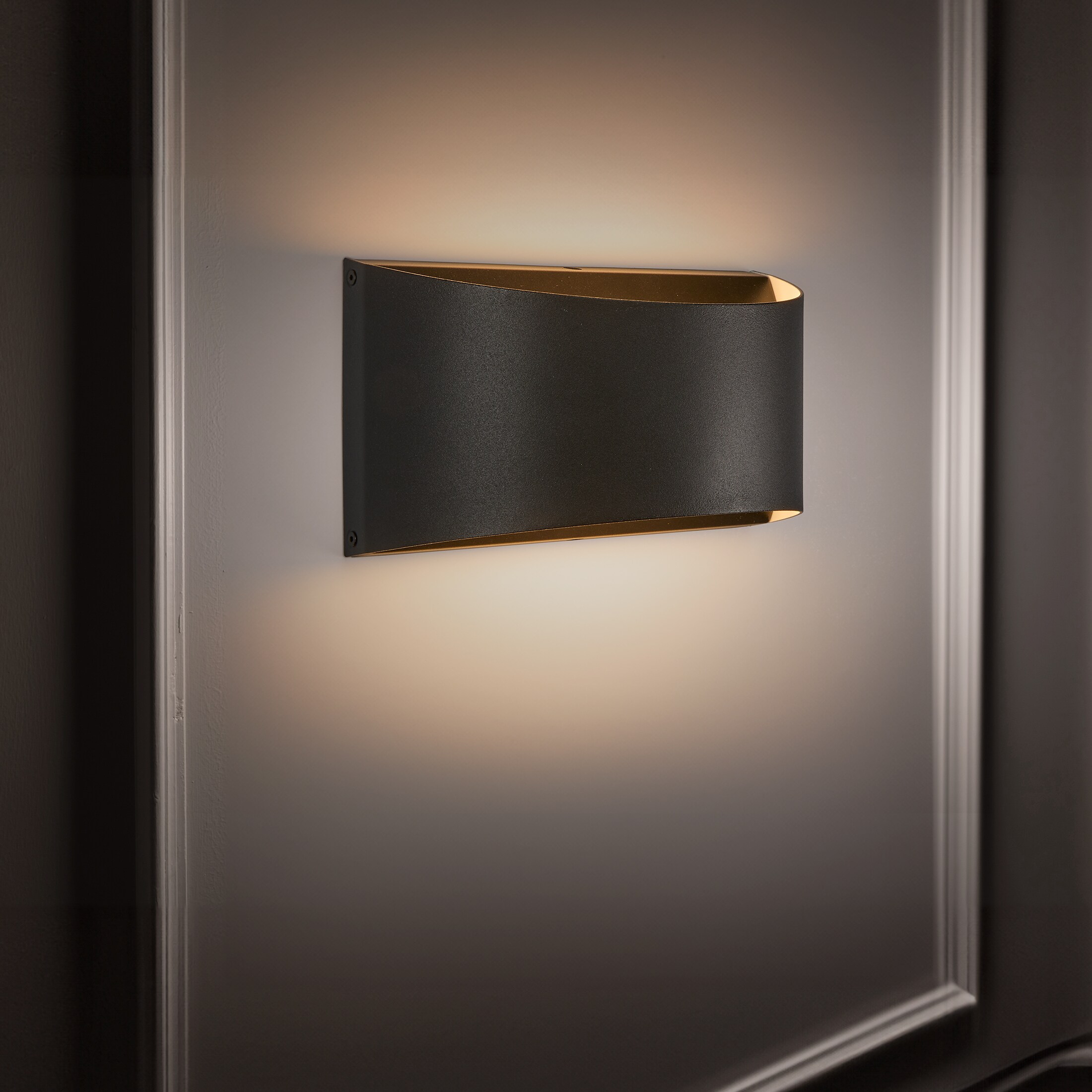 Matte Black Modern Dimmable LED Up/Down Outdoor Wall Sconce
