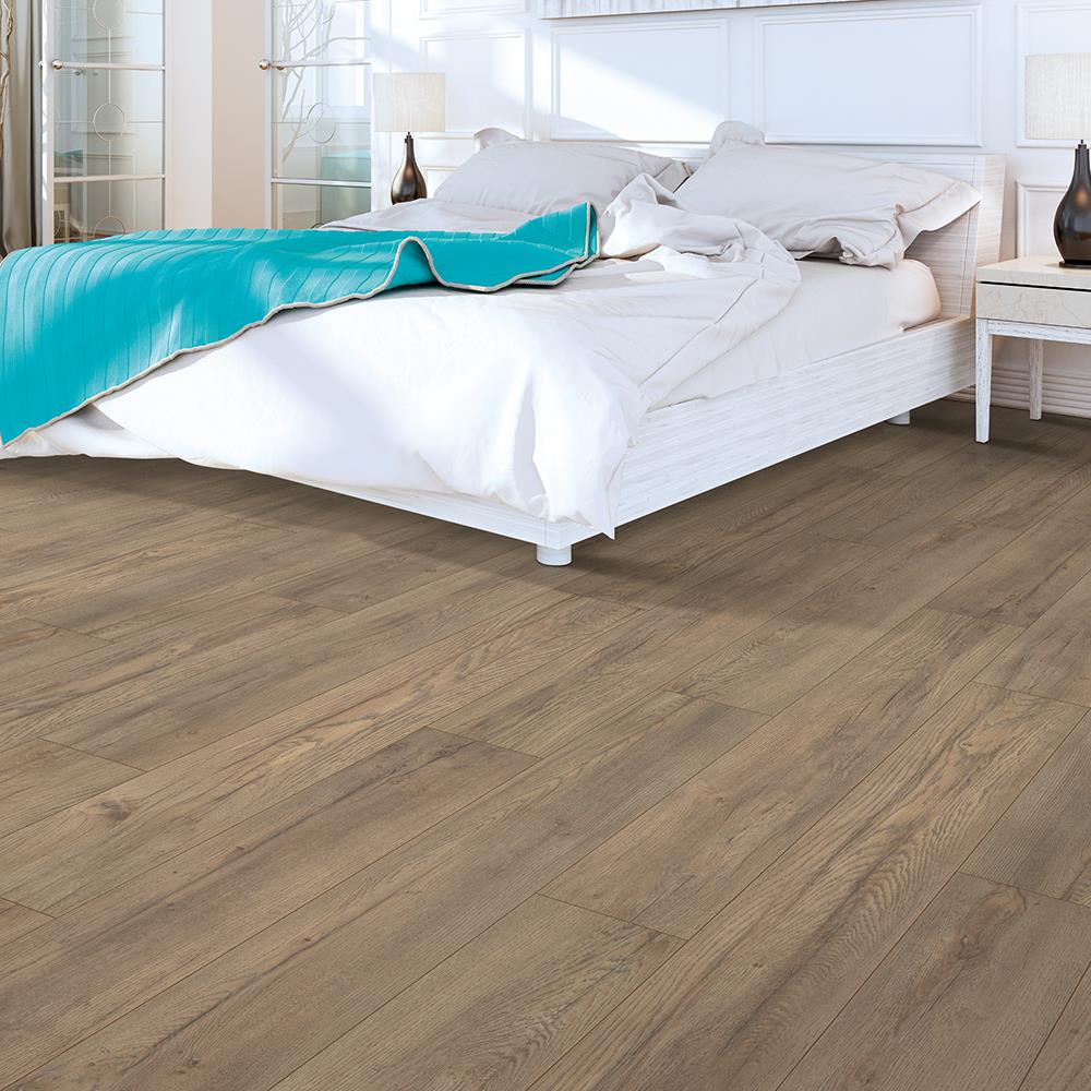QuickStep LWCQS323 Laminate-Flooring-Samples - View #3
