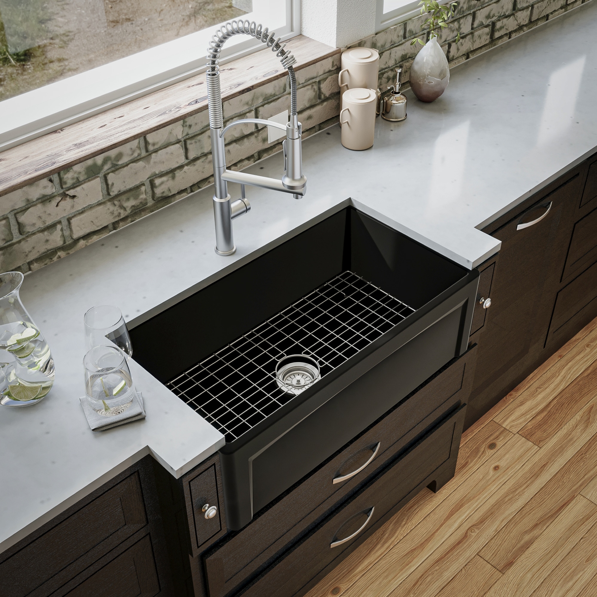 Karran FCP33SBMB Farmhouse apron front 33-in x 19-in Fireclay Single bowl Kitchen Sink