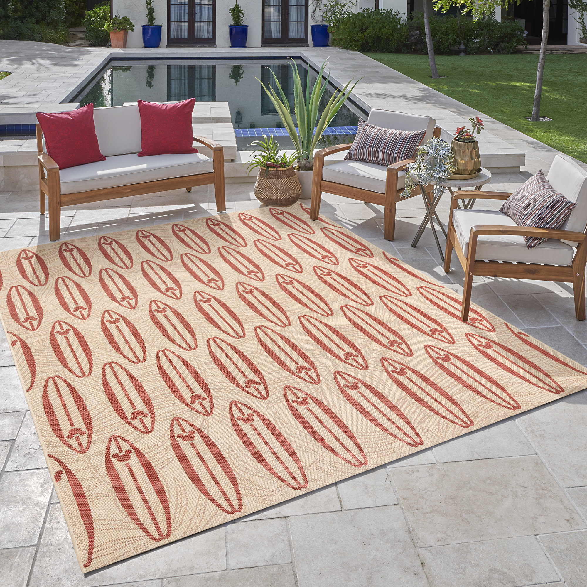 Disney 25517 8 x 10 (ft) Loomed Polypropylene Sand/Red Rectangular Indoor/Outdoor Geometric Area rug