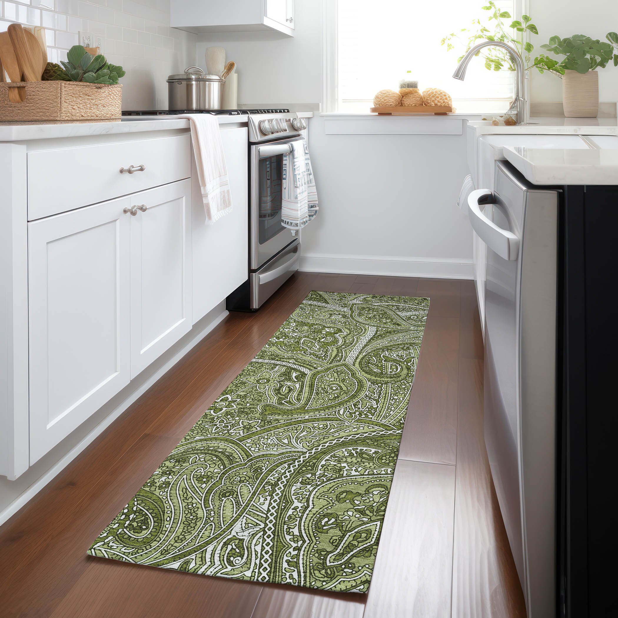 Addison Rugs ACN623GE2X8 Chantille ACN623GE 2 x 7 (ft) Polyester Green Rectangular Indoor/Outdoor Geometric Machine washable Runner rug