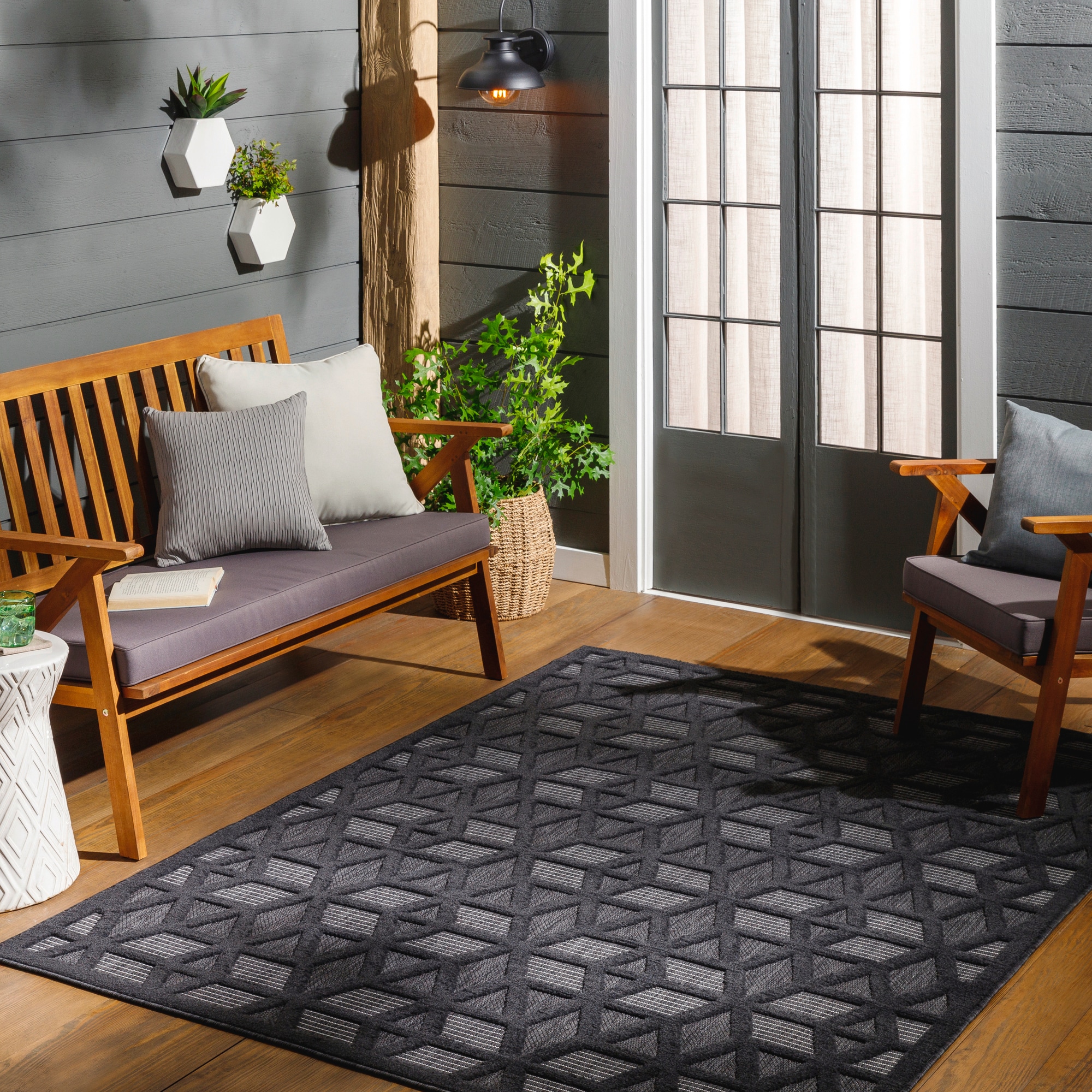 Livabliss SFG2308-537 San Diego 5 x 8 (ft) Polypropylene Black Rectangular Indoor/Outdoor Geometric Area rug