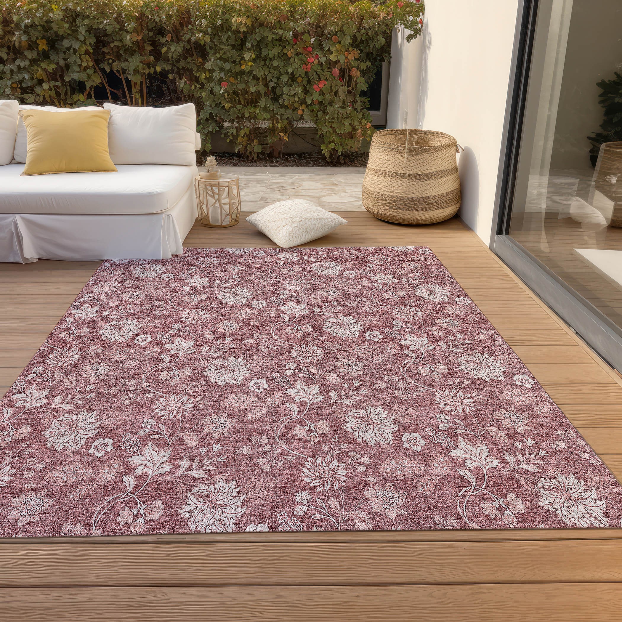Blush Floral Synthetic 5' x 7' Washable Area Rug