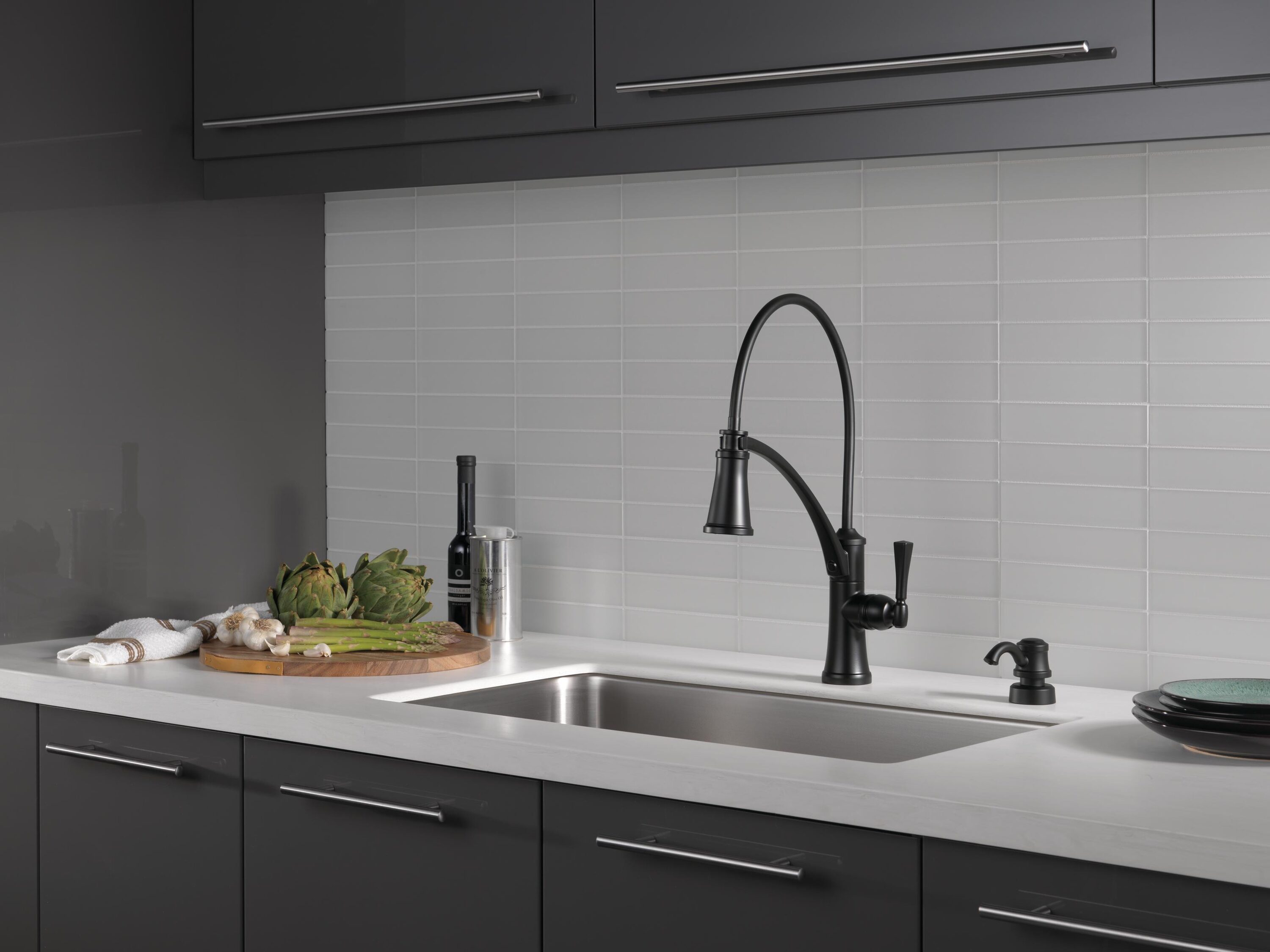 Delta 19744Z-BLSD-DST Kitchen-Faucets - View #13