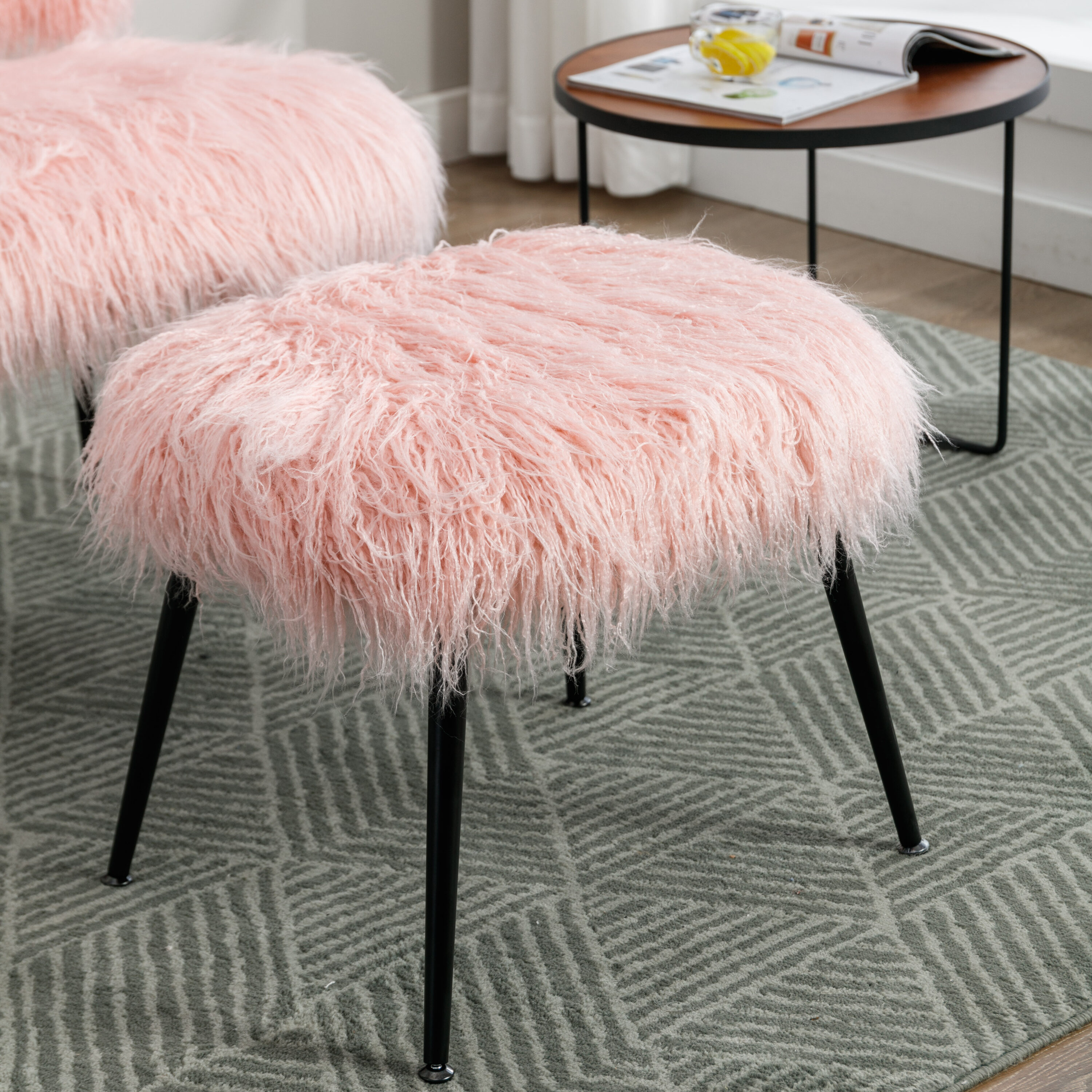 Hrinhom HFCI-W2015-LS chairs - View #2