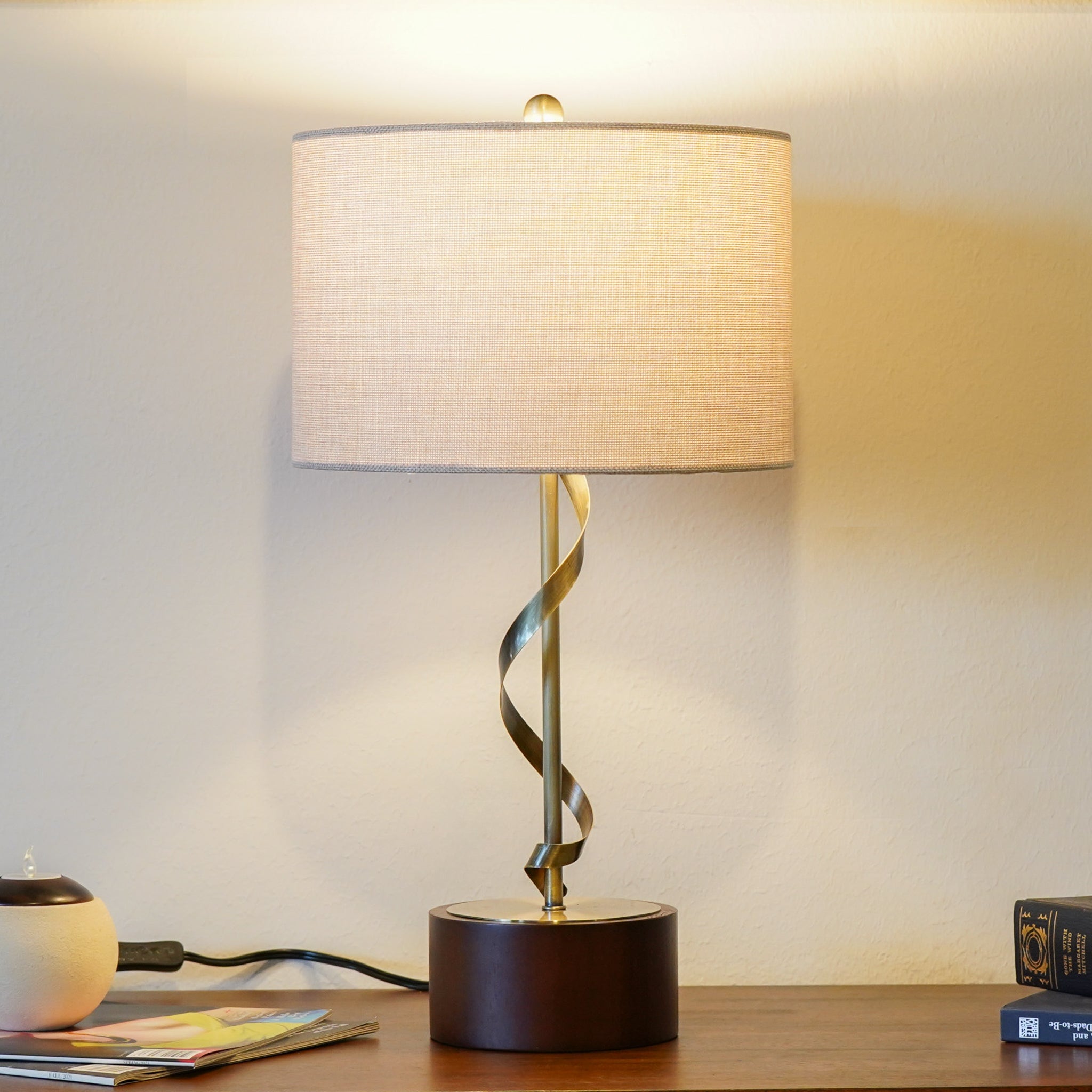 JUSHUA Bedside Bedroom Nightstand Desk Lamp Bedroom Study Lamps Solid Wood Creative Lights Reading Living Room Table Lamps Foundry Twisted Metal Table Lamp 110V